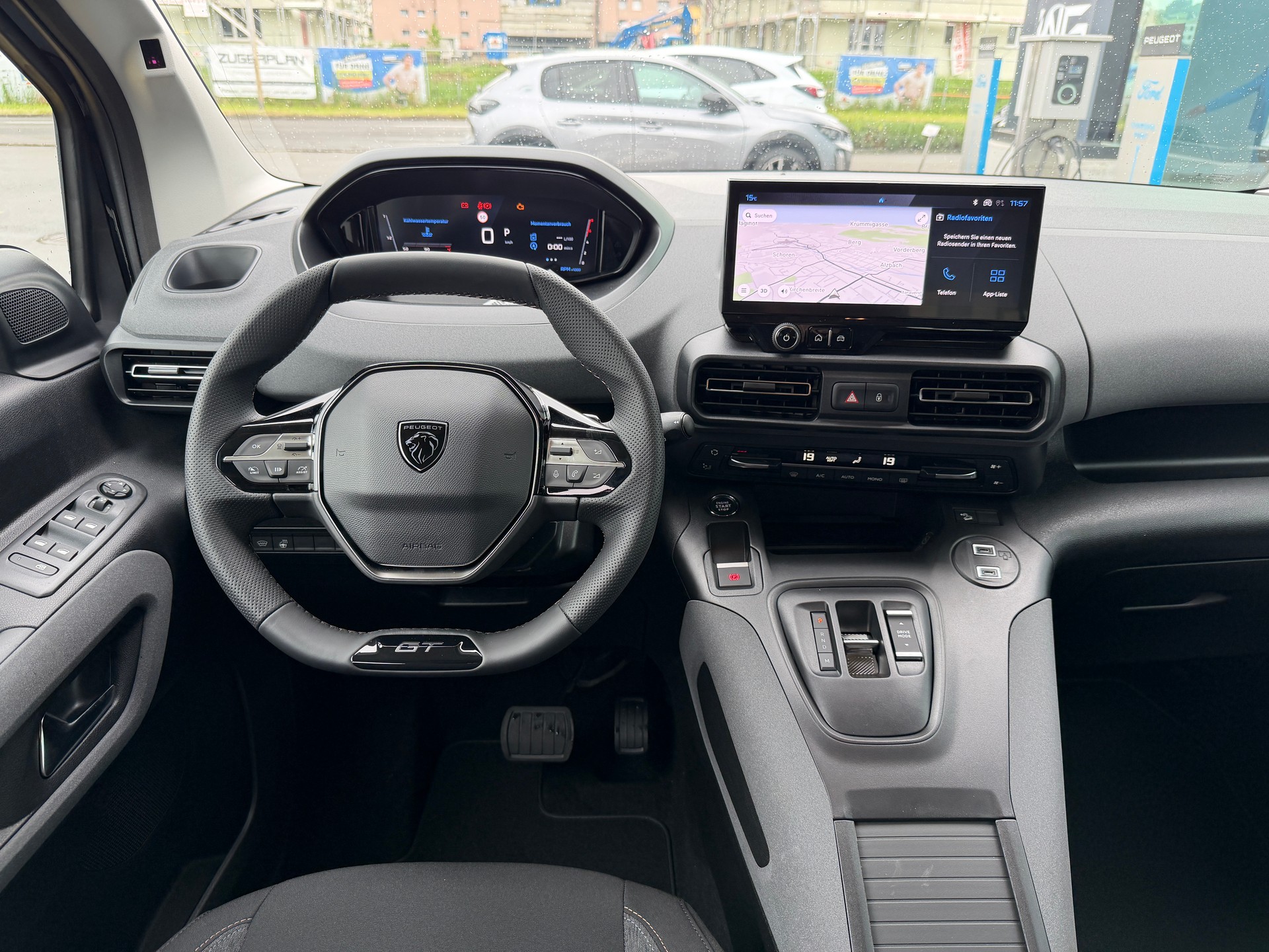 PEUGEOT Rifter 1.5 BlueHDi GT EAT8-image-10