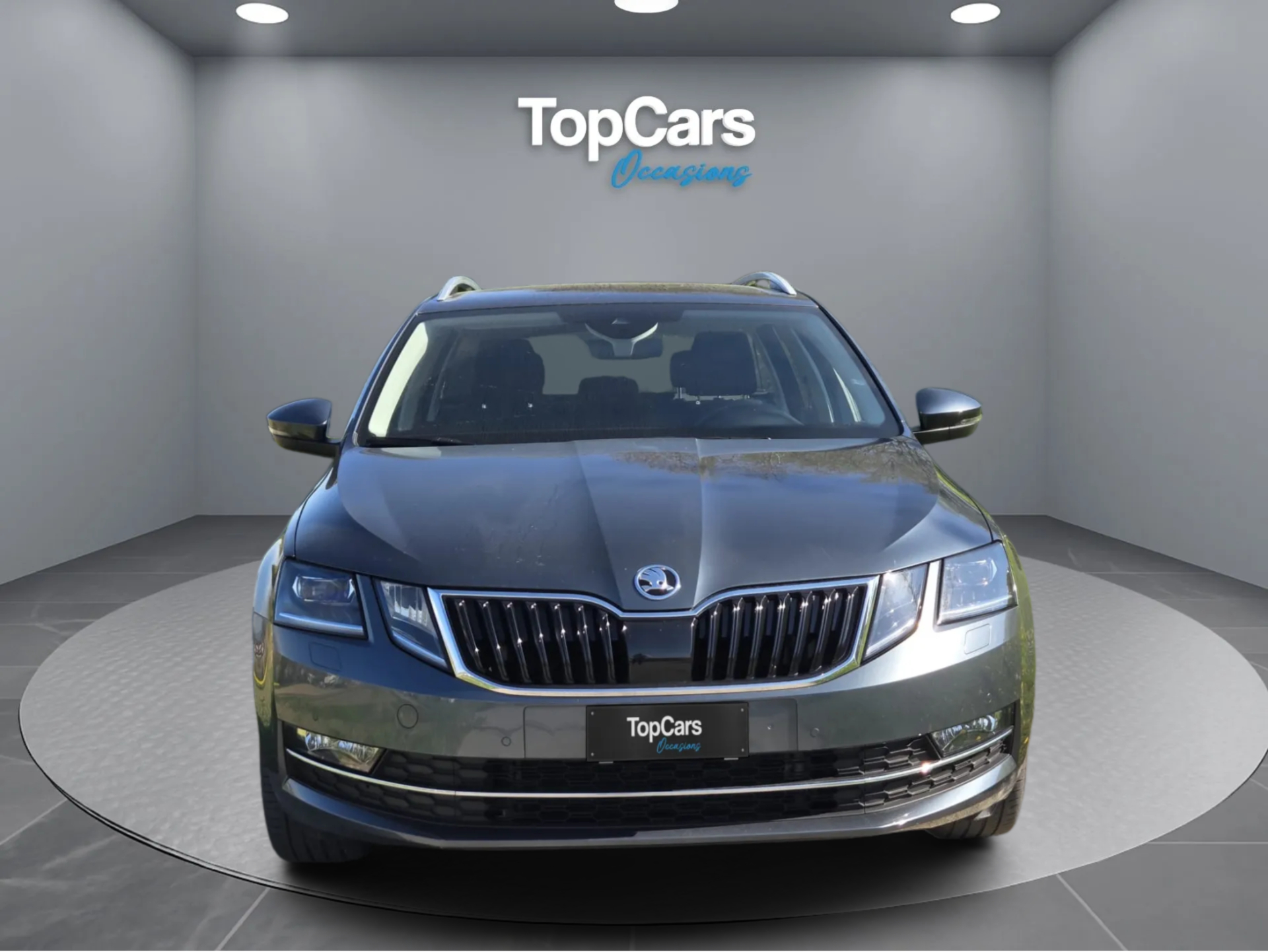 SKODA Octavia Combi 2.0 TDI Style 4x4 DSG ** Frish MFK ** Expertise du jour ** Full Options ** AHK ** Crochet d'attelage-image-5