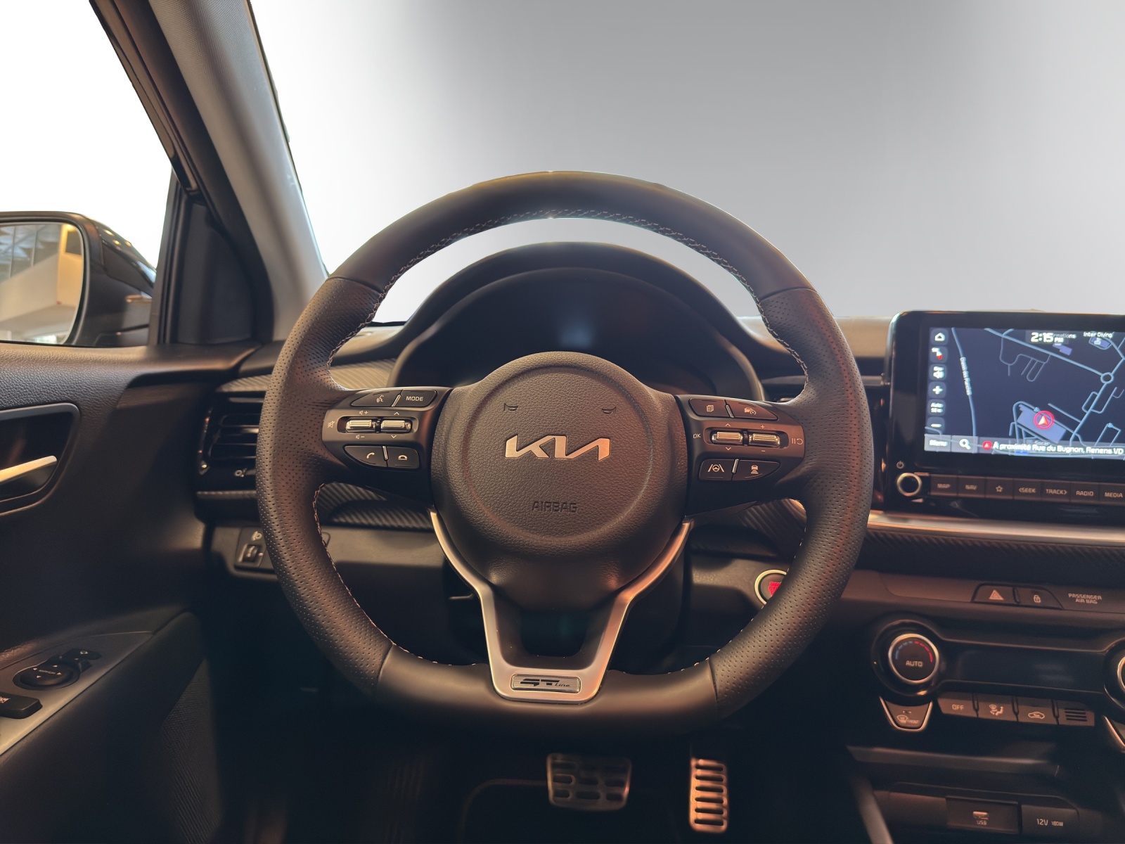 KIA Stonic 1.0 T-GDI MHEV GT-Line DCT-image-13