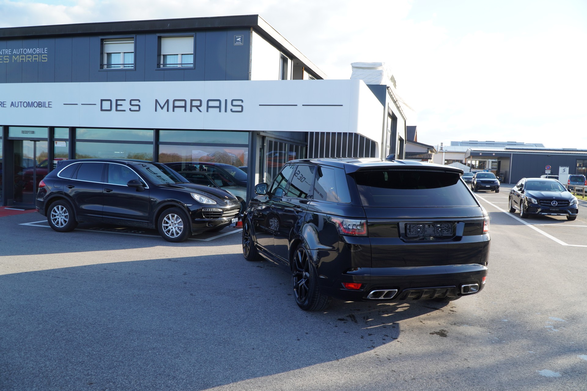 LAND ROVER Range Rover Sport 5.0 V8 S/C SVR Automatic-image-6