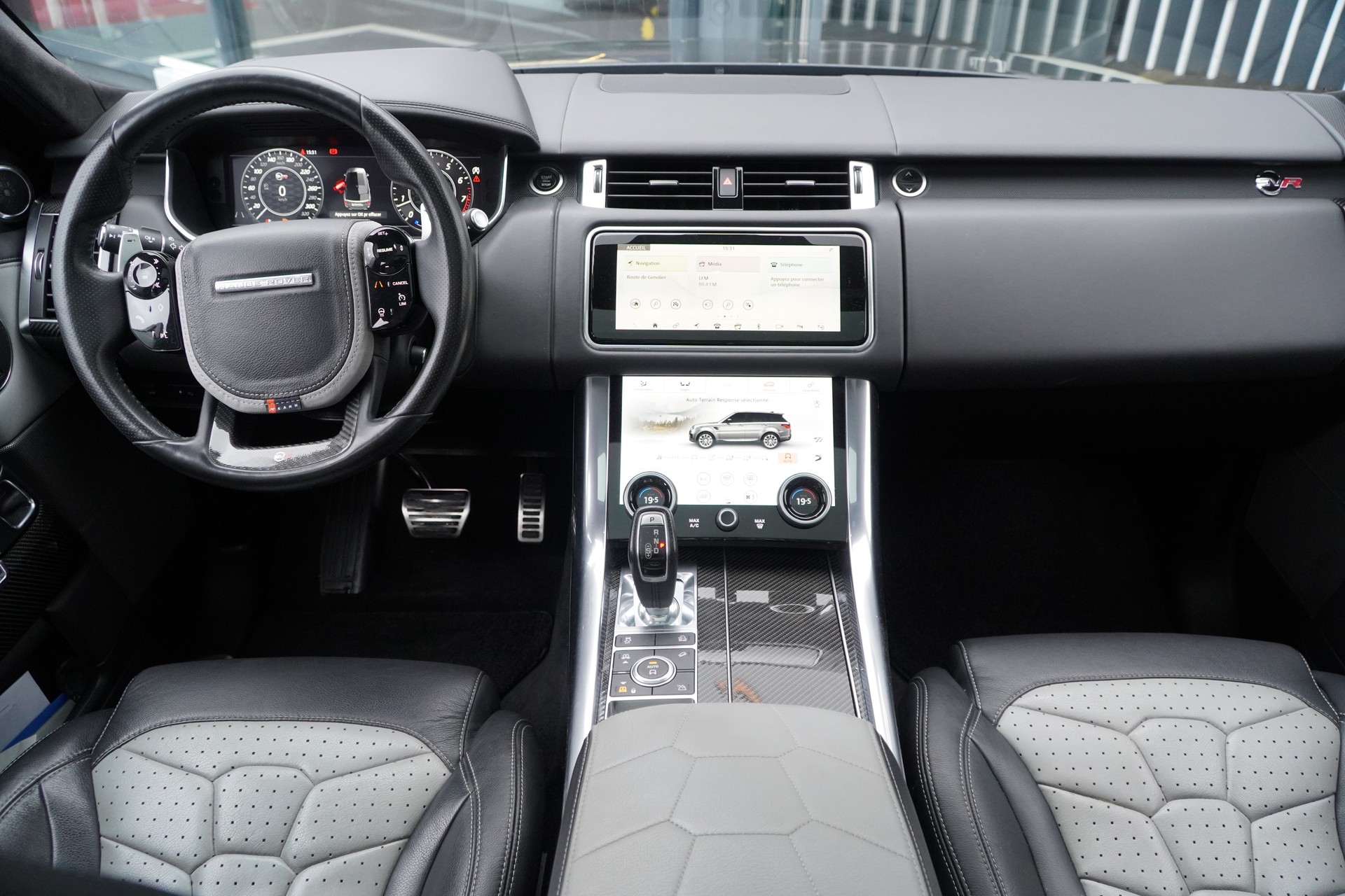 LAND ROVER Range Rover Sport 5.0 V8 S/C SVR Automatic-image-9