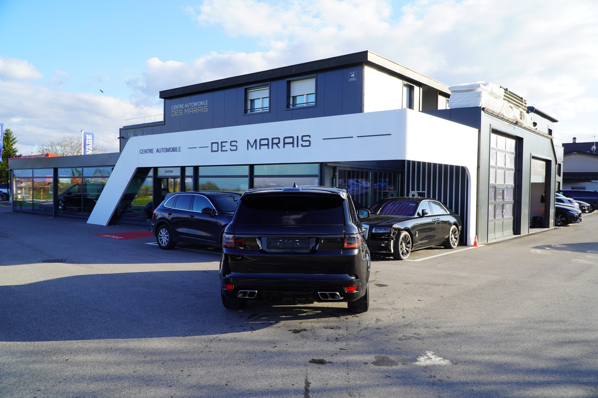LAND ROVER Range Rover Sport 5.0 V8 S/C SVR Automatic-image-7