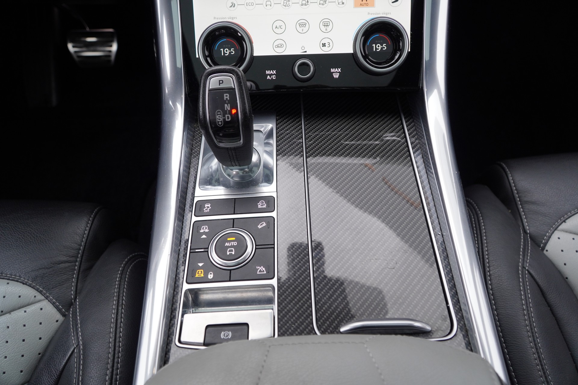 LAND ROVER Range Rover Sport 5.0 V8 S/C SVR Automatic-image-22