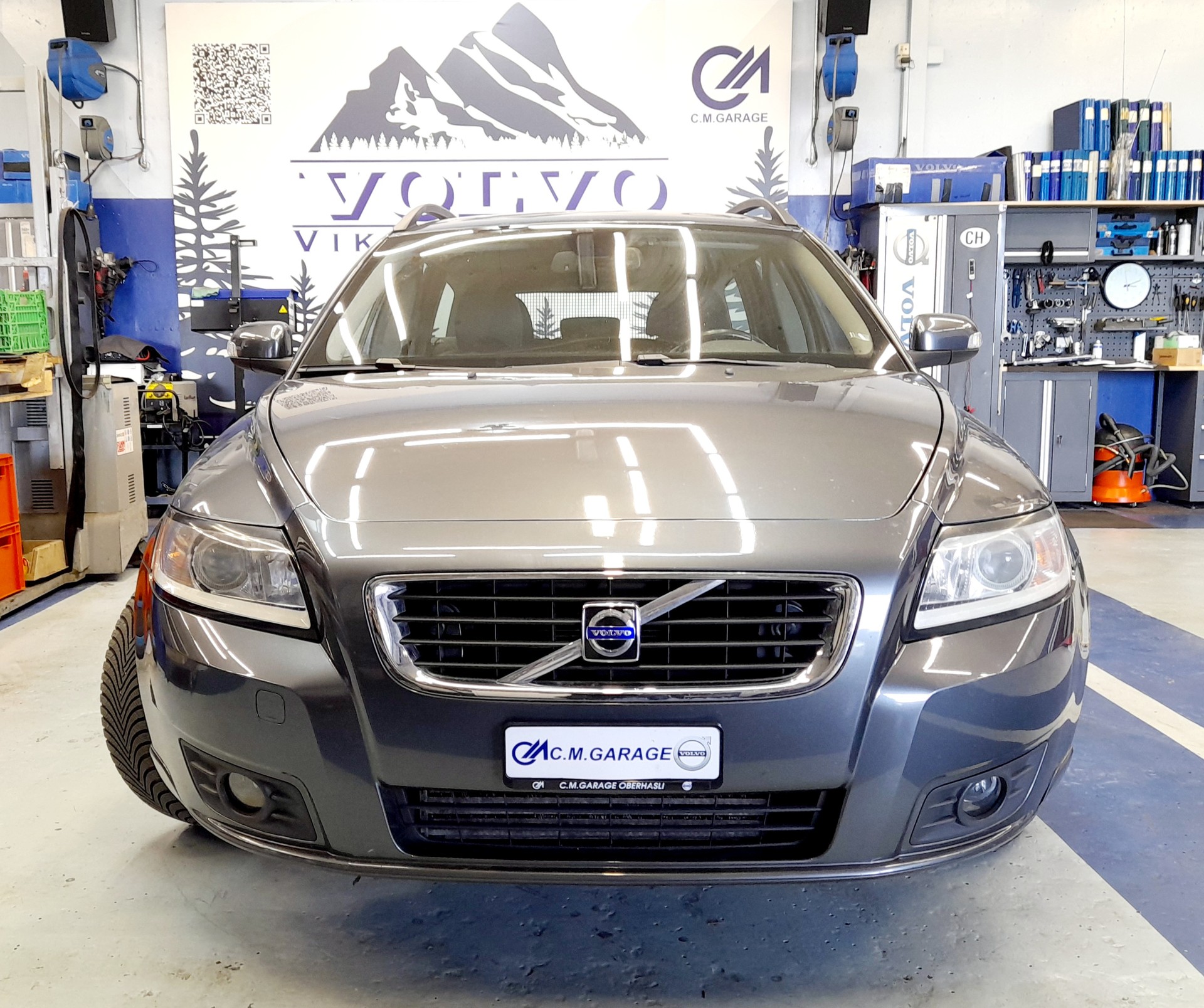 VOLVO V50 2.0D Kinetic-image-1