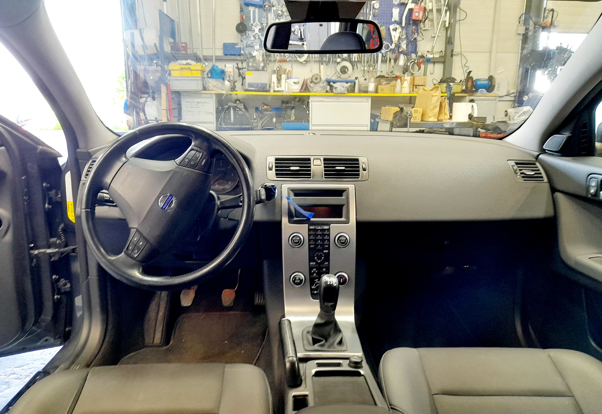 VOLVO V50 2.0D Kinetic-image-7
