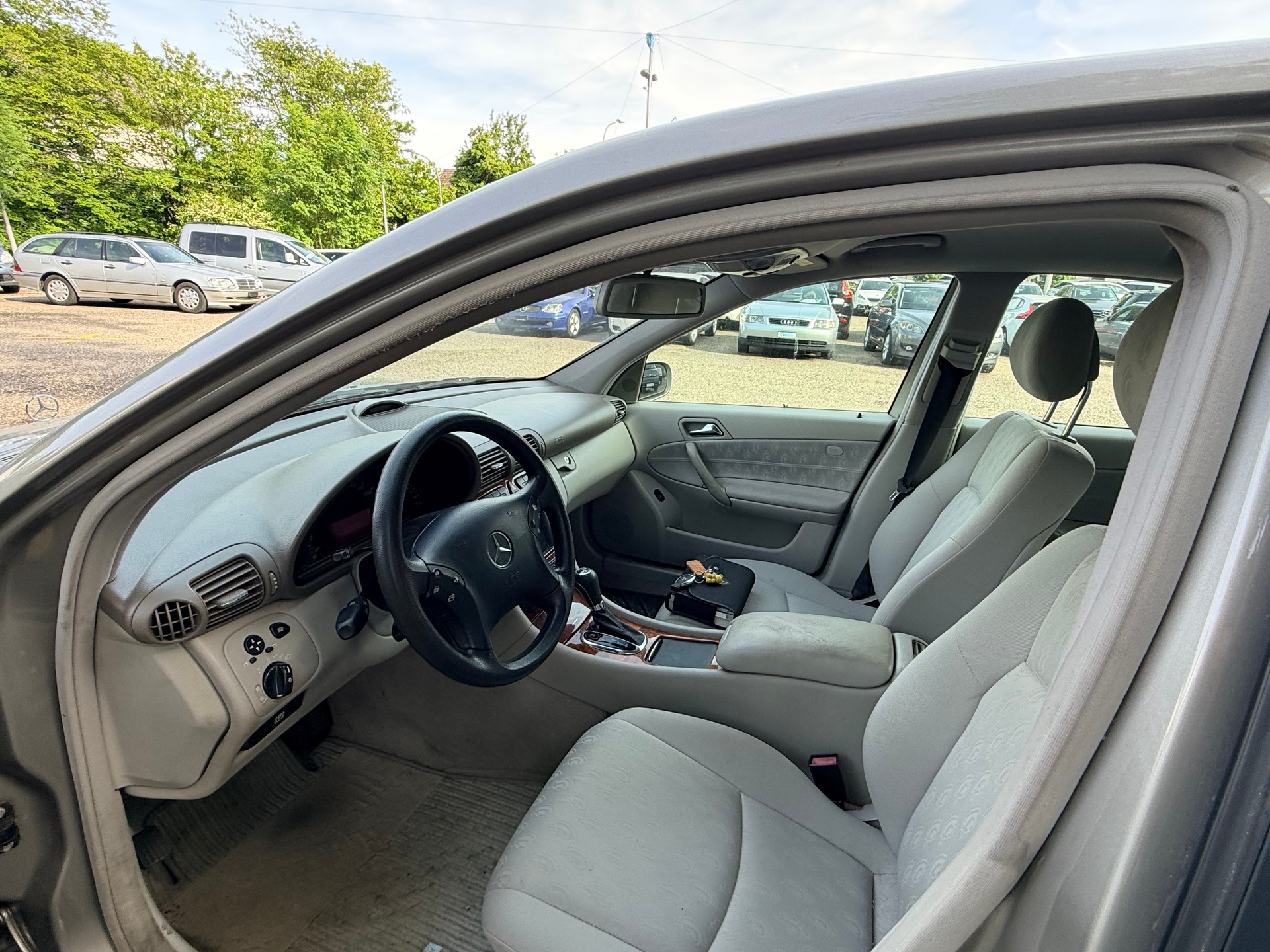 MERCEDES-BENZ C 320 Elégance 4Matic Automatic-image-14