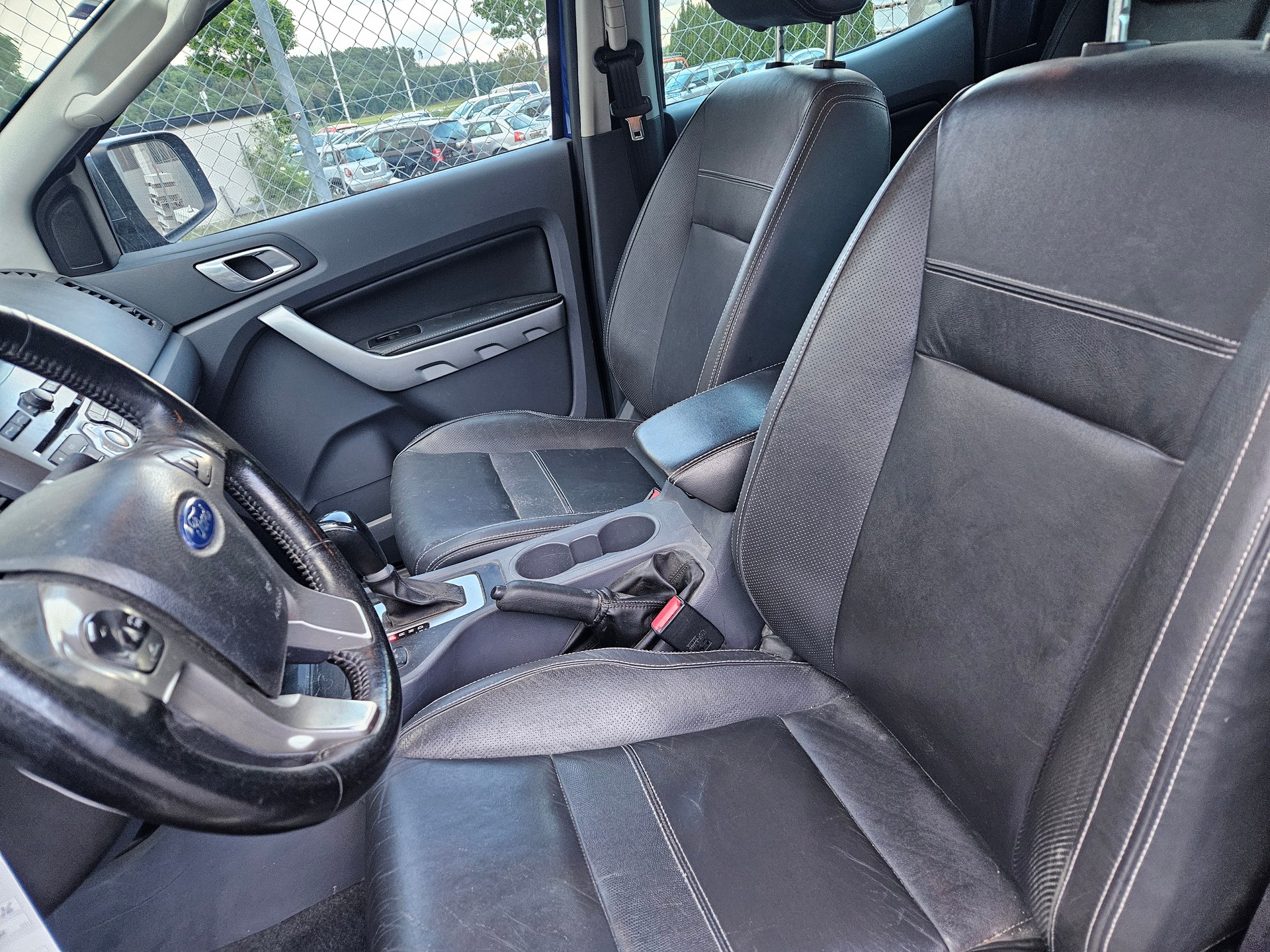 FORD Ranger Wildtrak 2.2 TDCi 4x4 A-image-10