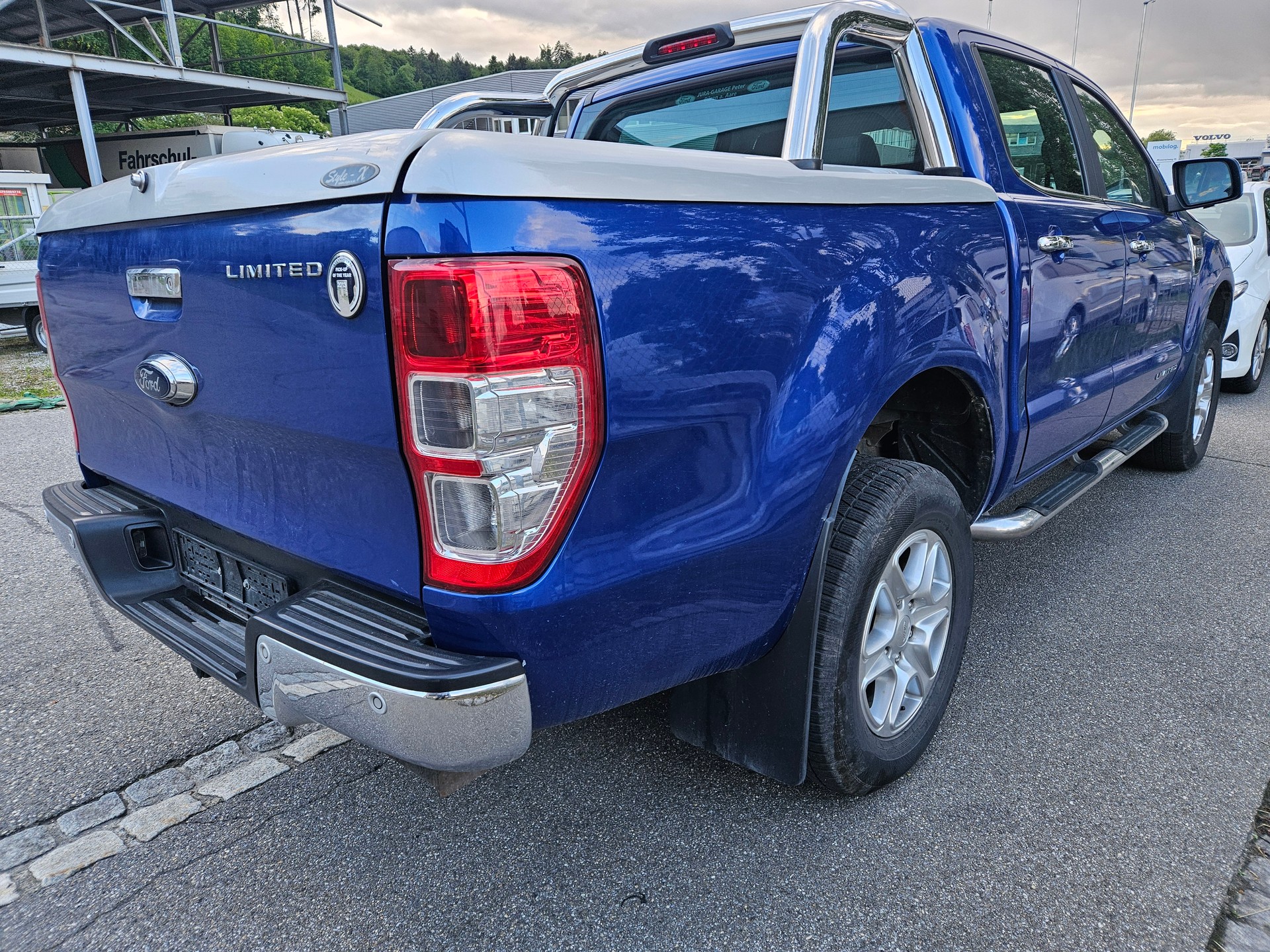 FORD Ranger Wildtrak 2.2 TDCi 4x4 A-image-3