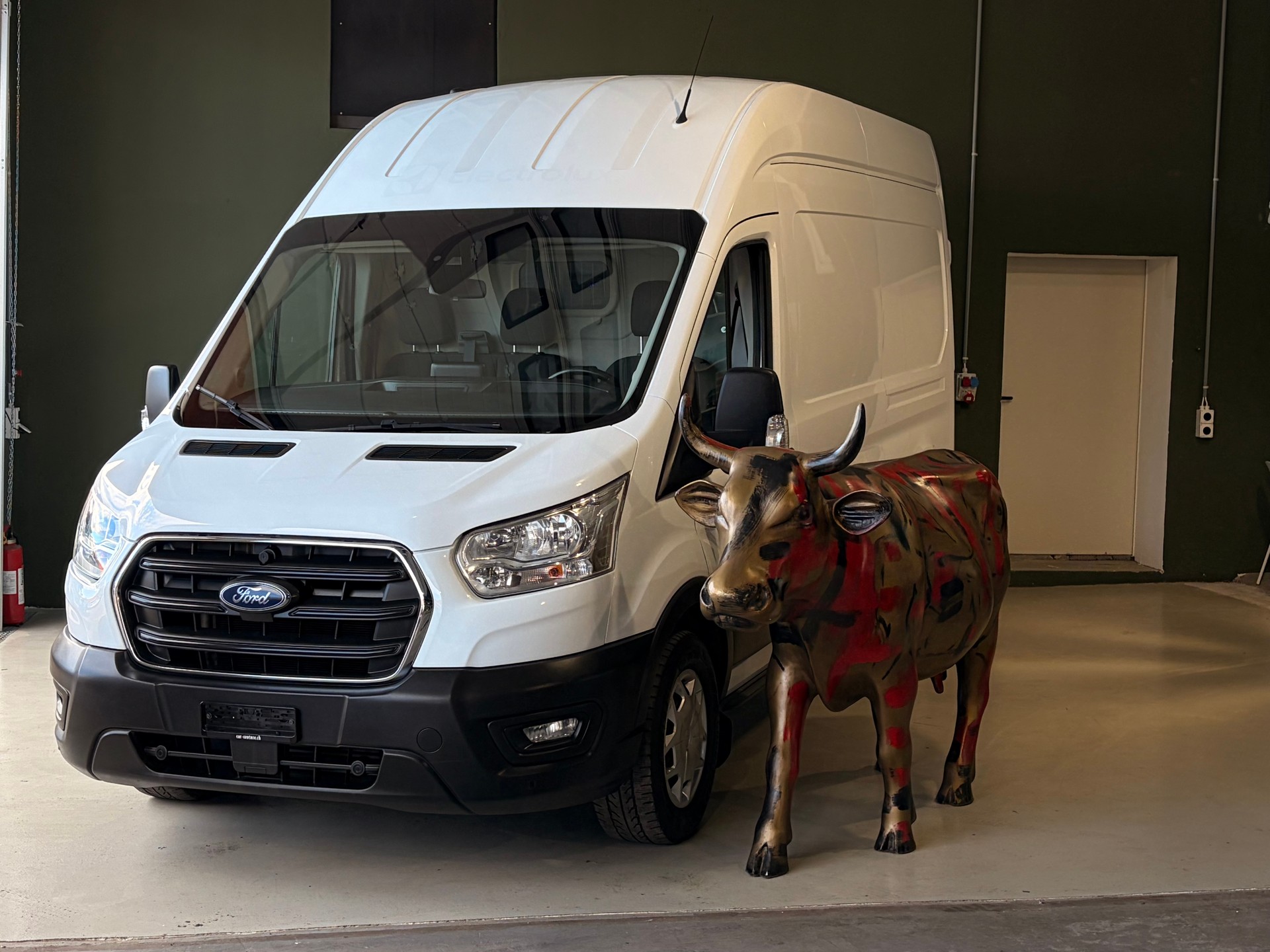 FORD Transit Van 350 L2 Trend 2.0 TDCi 130 FWD * CH-Fahrzeug*Ab MFK*
