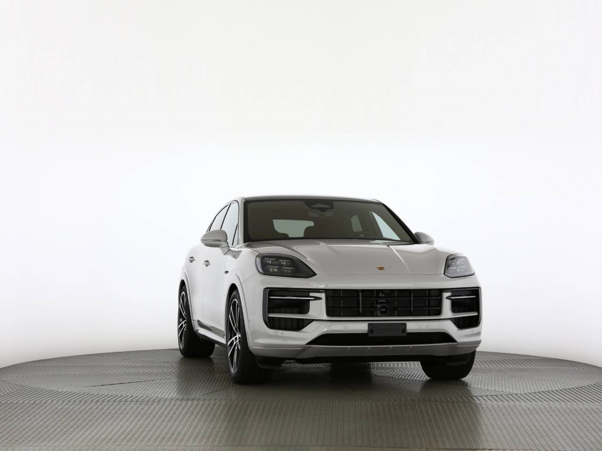 PORSCHE Cayenne E-Hybrid Coupé Black Edition-image-15