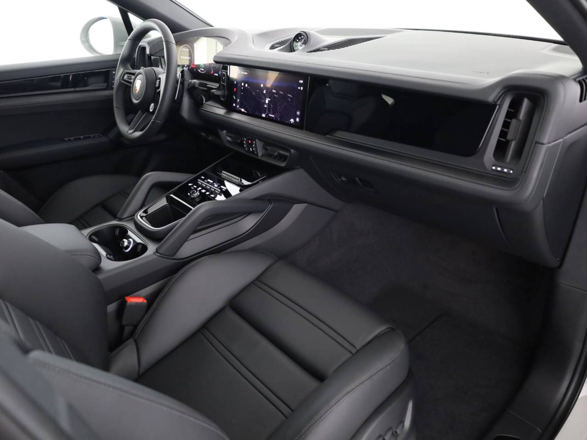 PORSCHE Cayenne E-Hybrid Coupé Black Edition-image-20