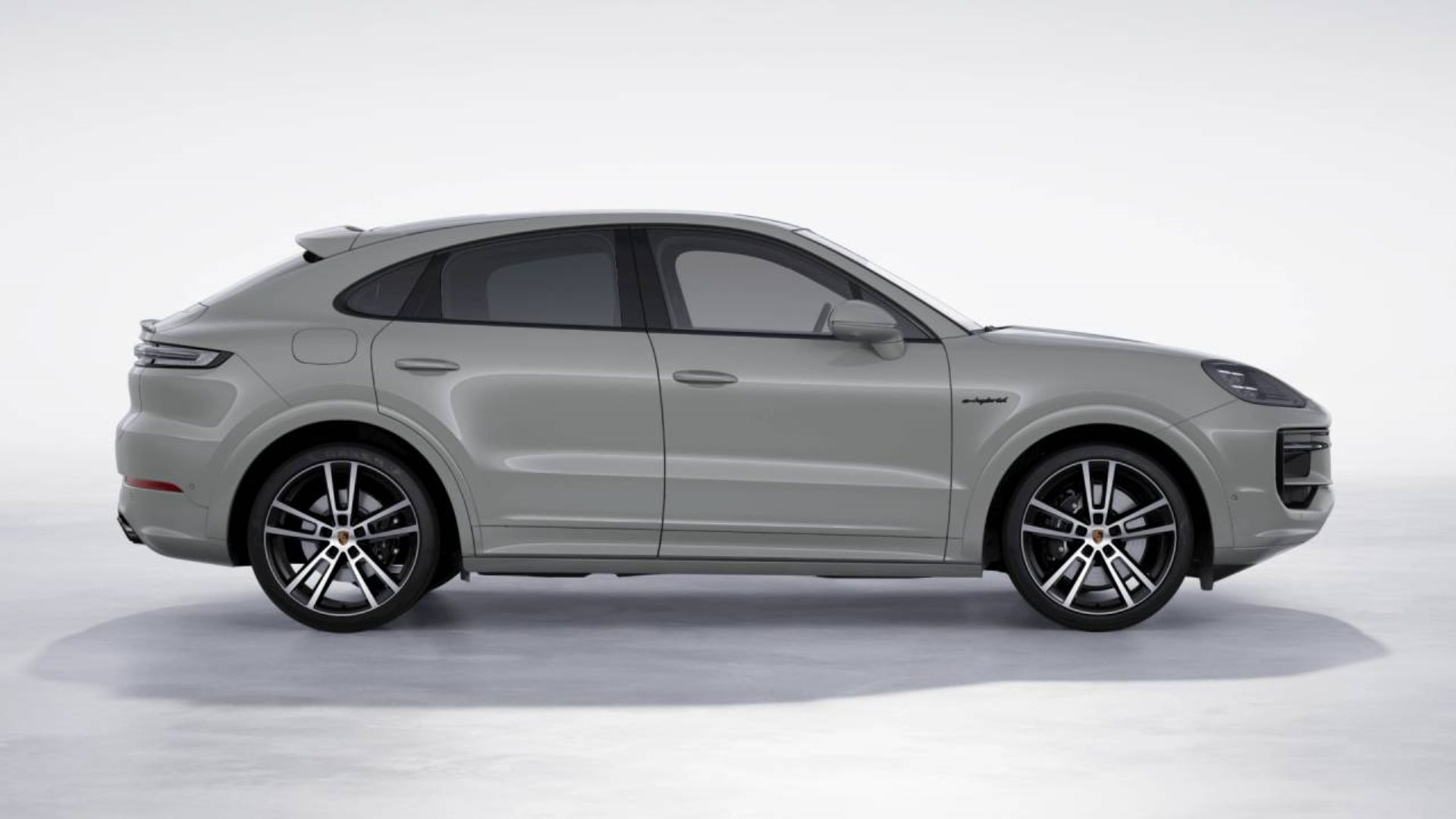 PORSCHE Cayenne E-Hybrid Coupé Black Edition-image-5