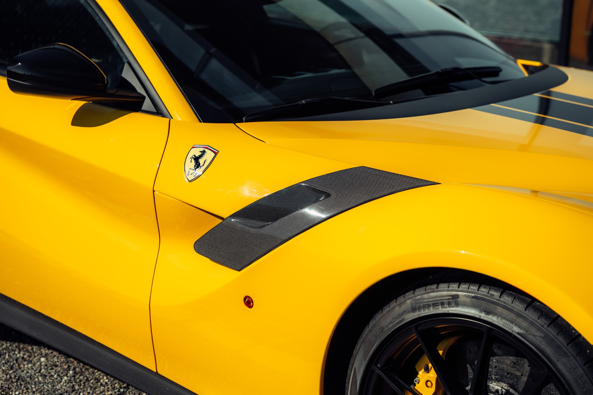 FERRARI F12 tdf-image-6