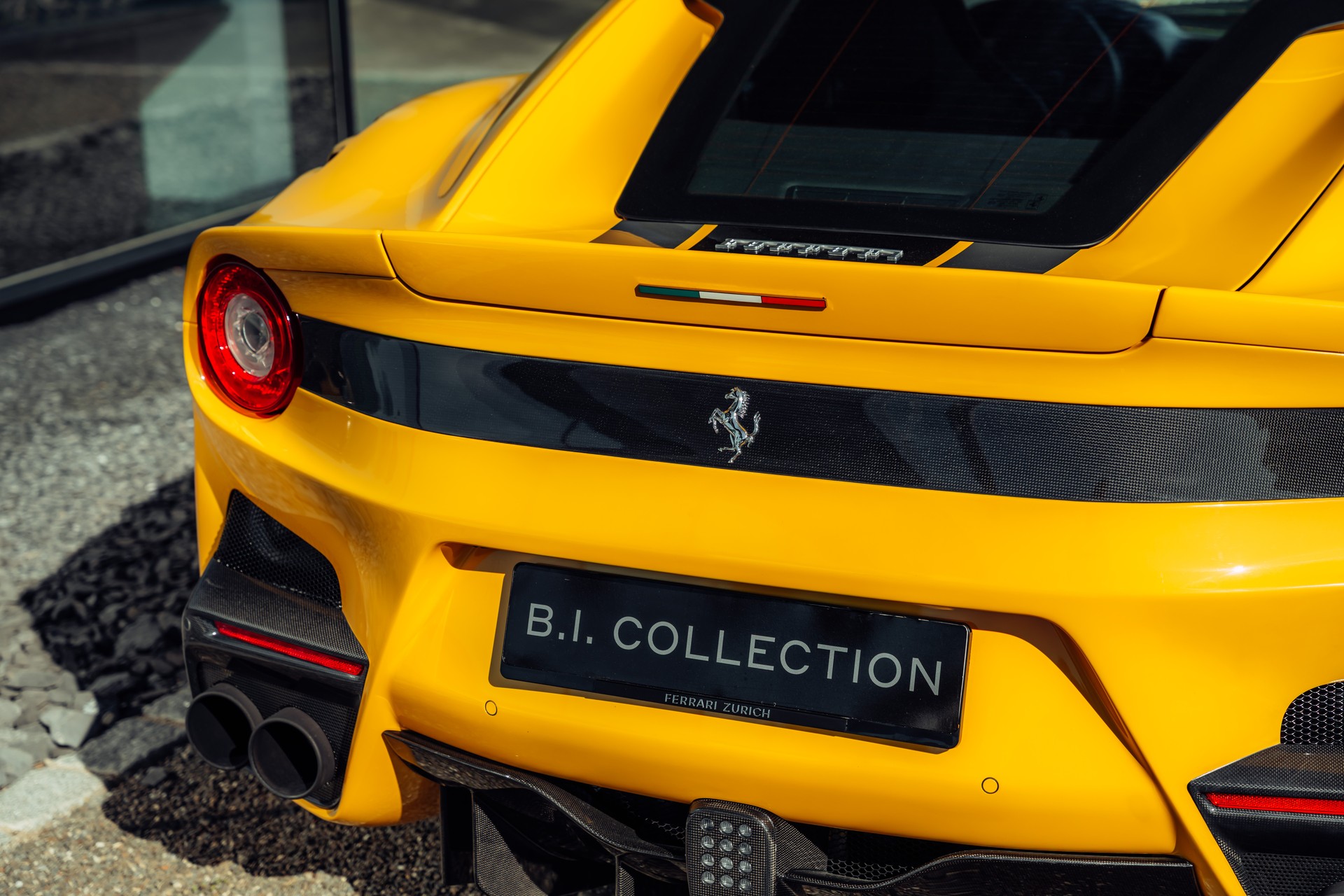 FERRARI F12 tdf-image-7