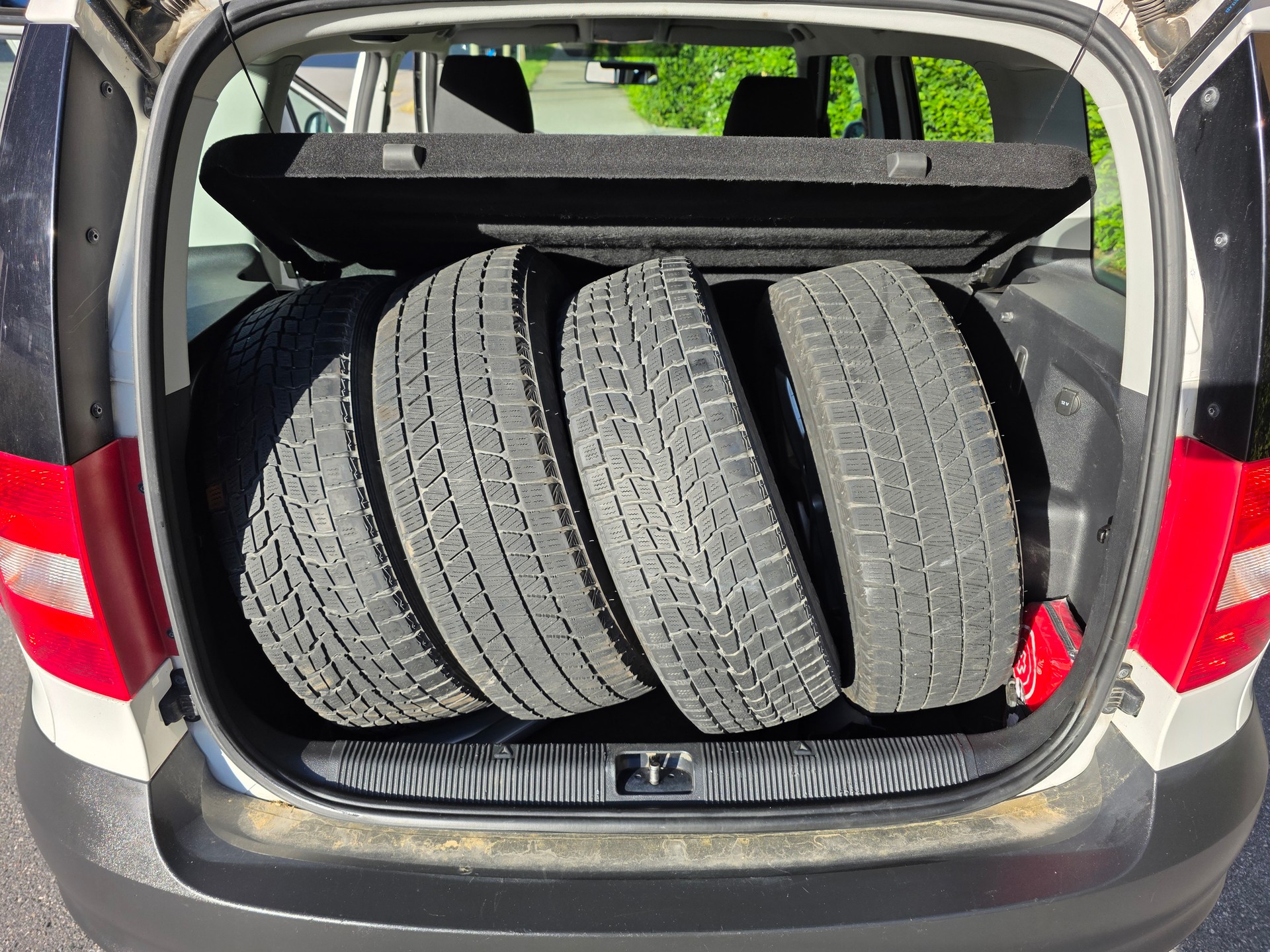 SKODA Yeti 2.0 TDI AllDrive 4x4-image-10