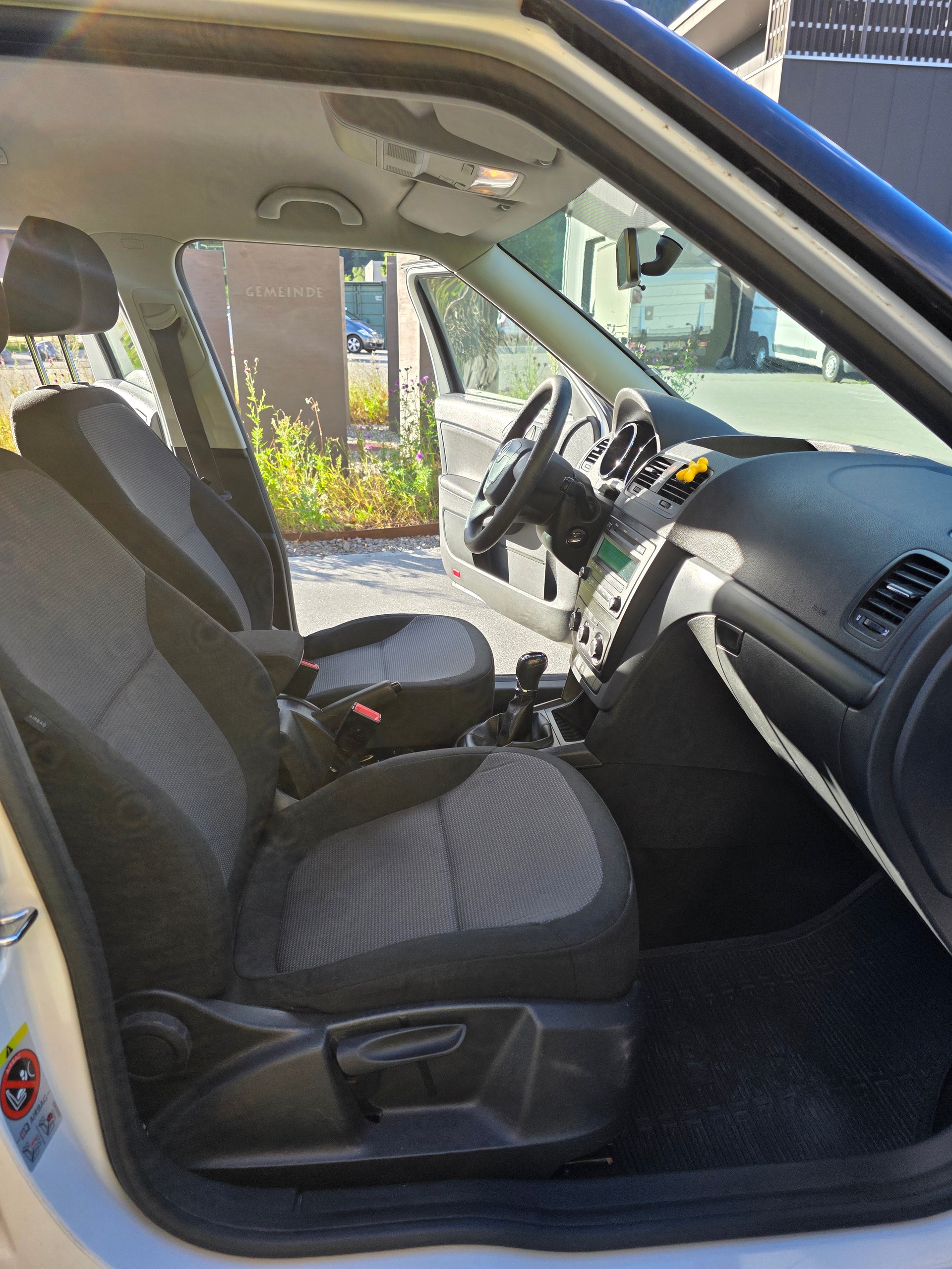 SKODA Yeti 2.0 TDI AllDrive 4x4-image-12