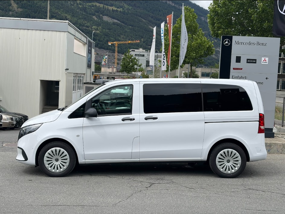 MERCEDES-BENZ Vito 116 CDI KB Tourer PRO Kompakt 4Matic-showroom-element-3
