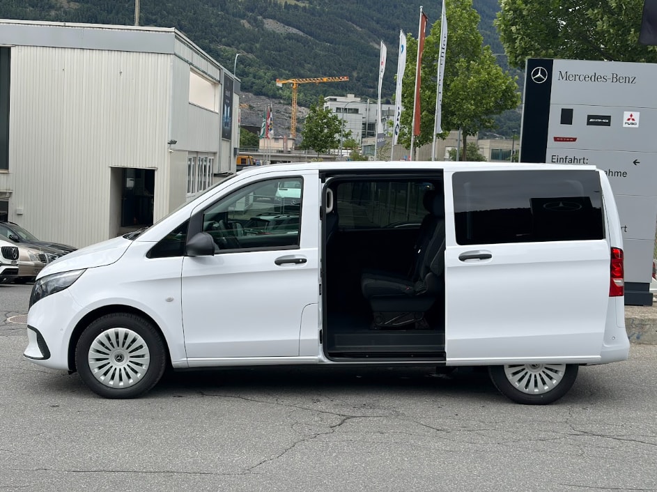MERCEDES-BENZ Vito 116 CDI KB Tourer PRO Kompakt 4MATIC-image-4