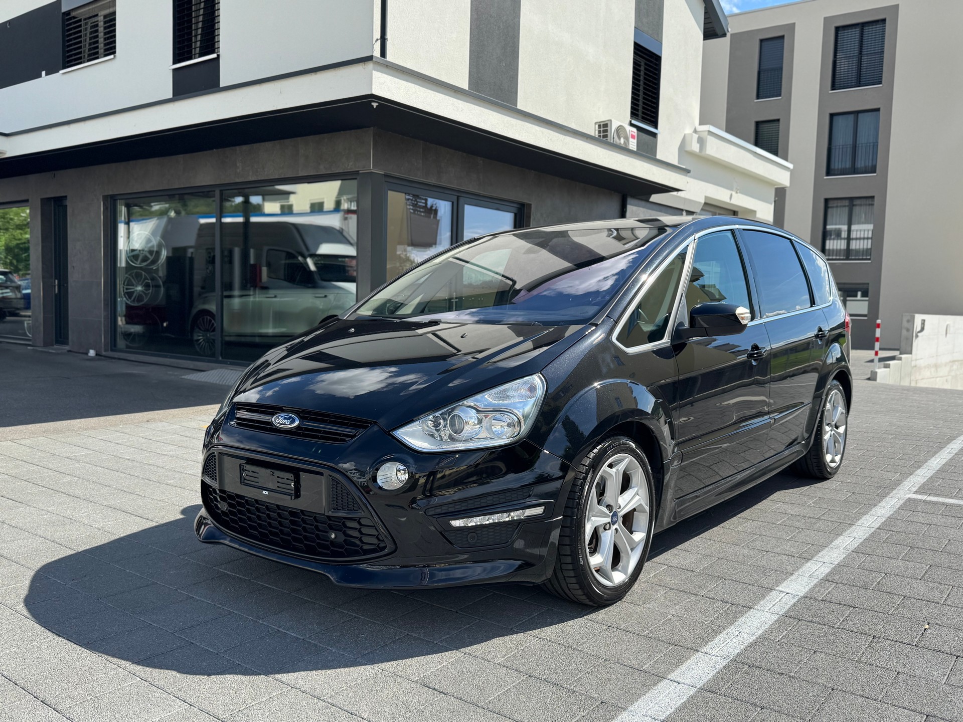 FORD S-Max 2.0 SCTi TitaniumS PowerShift