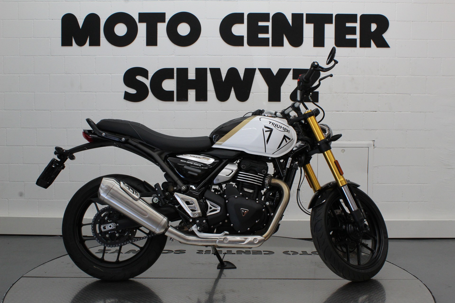 TRIUMPH Speed 400-image-0