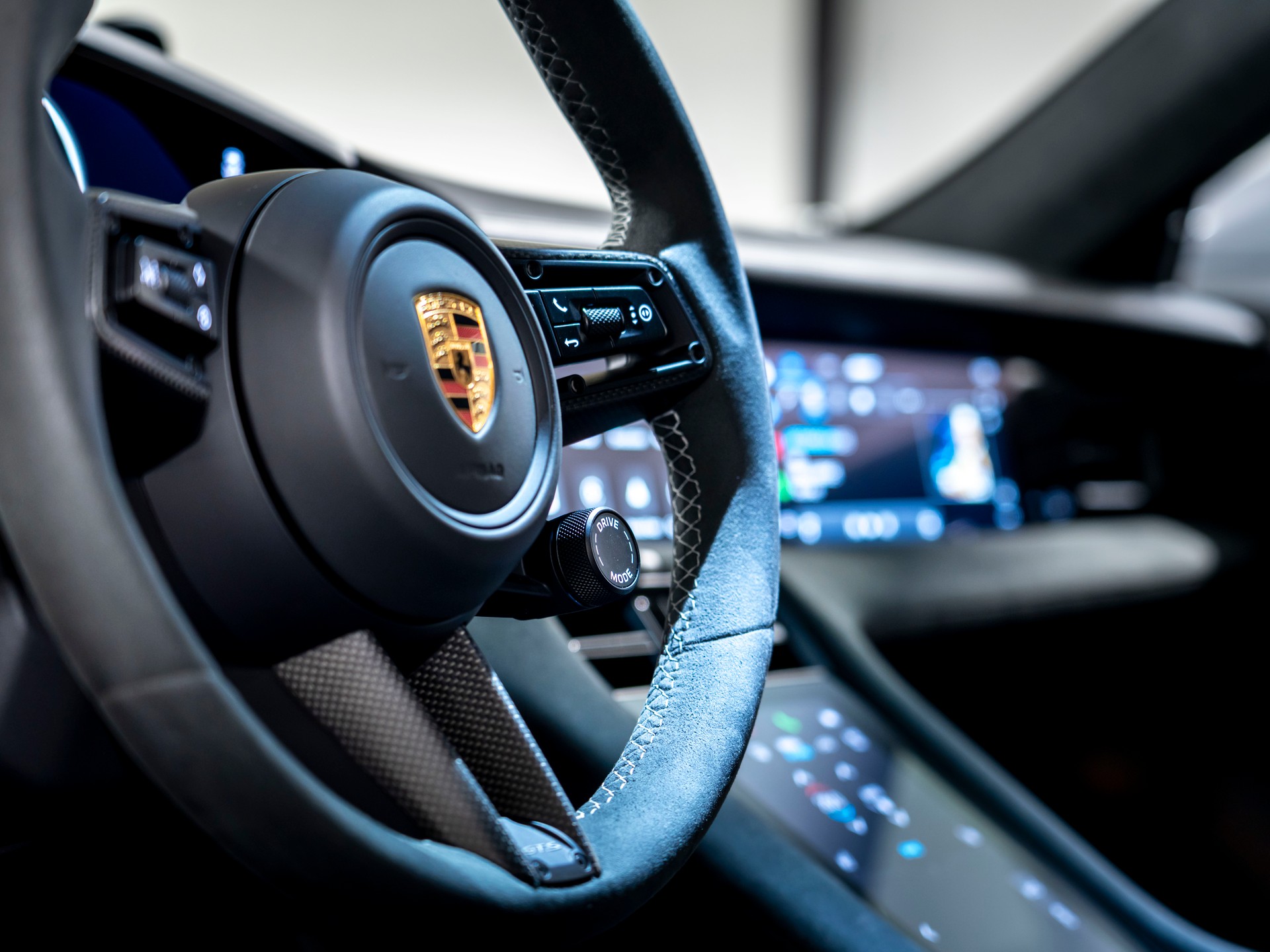 PORSCHE Taycan GTS Sport Turismo Performance Plus 93,4kWh-image-17