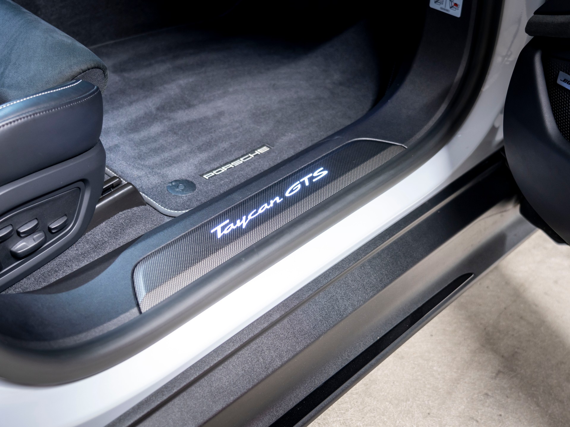 PORSCHE Taycan GTS Sport Turismo Performance Plus 93,4kWh-image-26