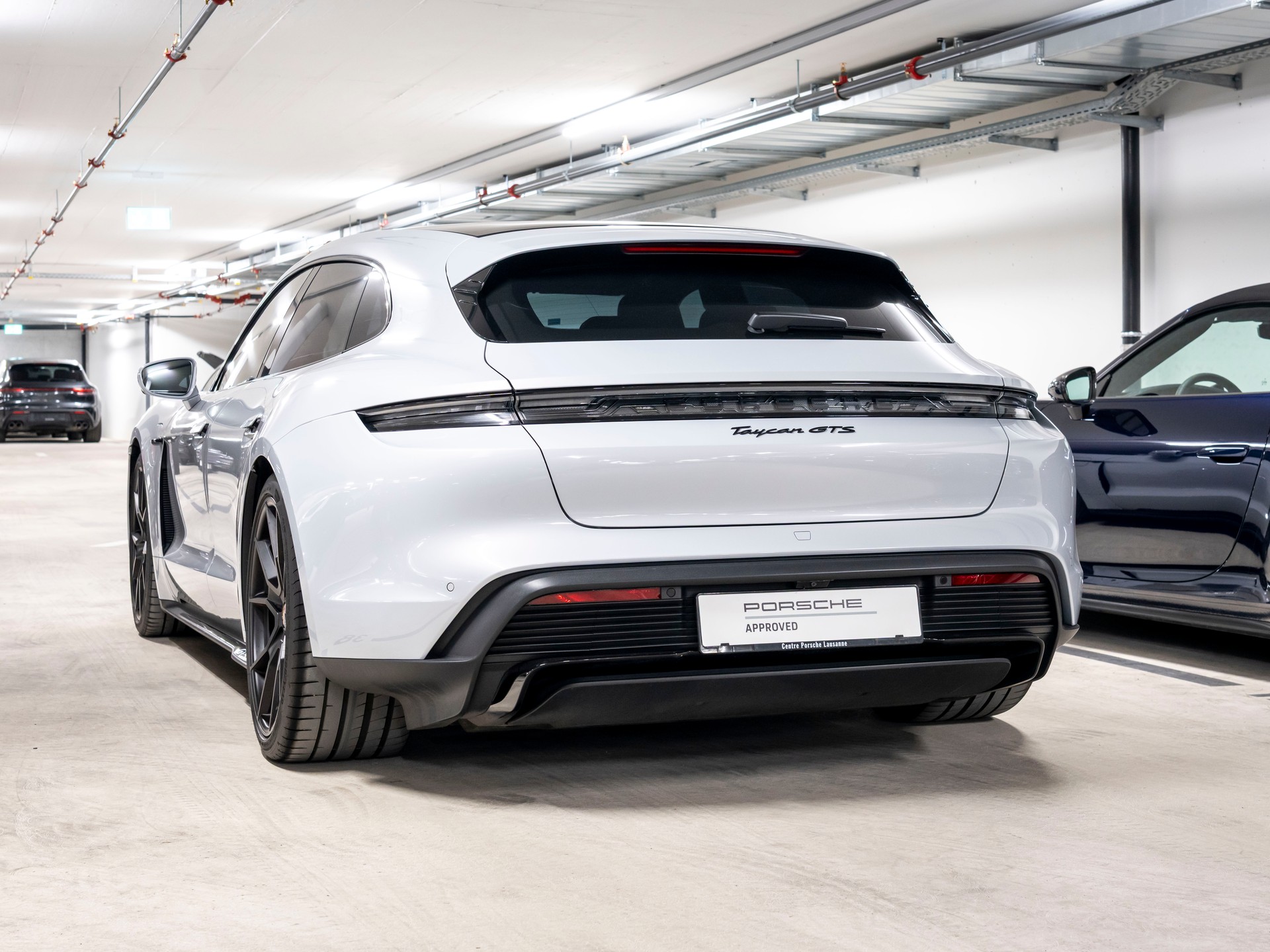 PORSCHE Taycan GTS Sport Turismo Performance Plus 93,4kWh-showroom-element-2