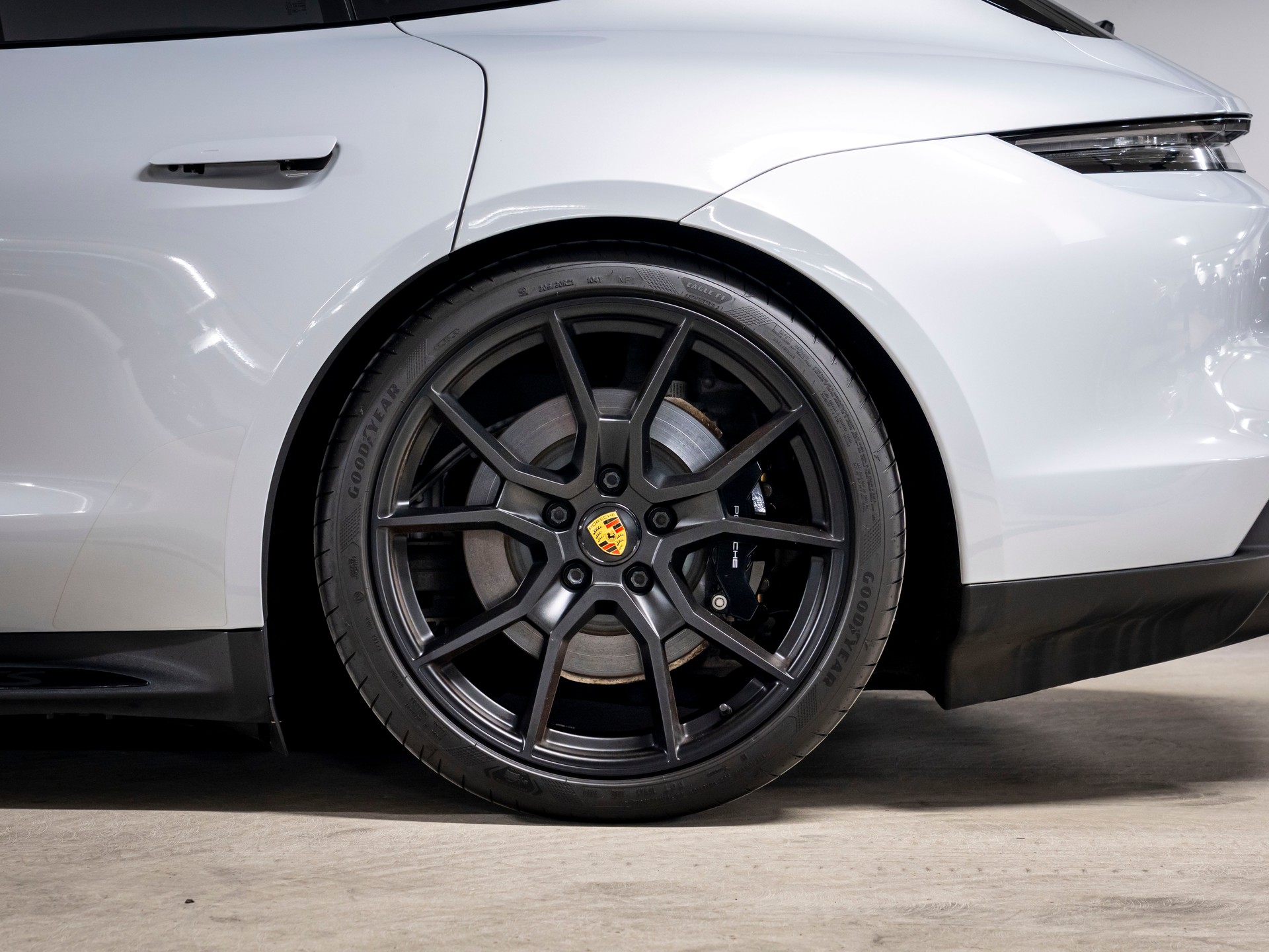 PORSCHE Taycan GTS Sport Turismo Performance Plus 93,4kWh-image-10