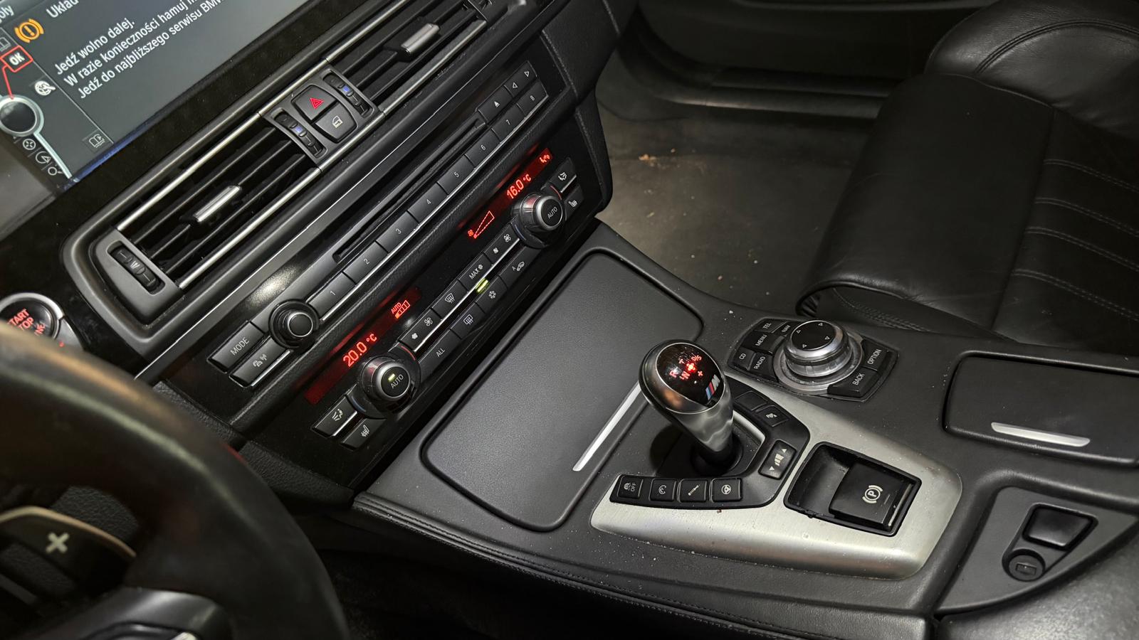 BMW M5 F10 V8 4.4-image-10