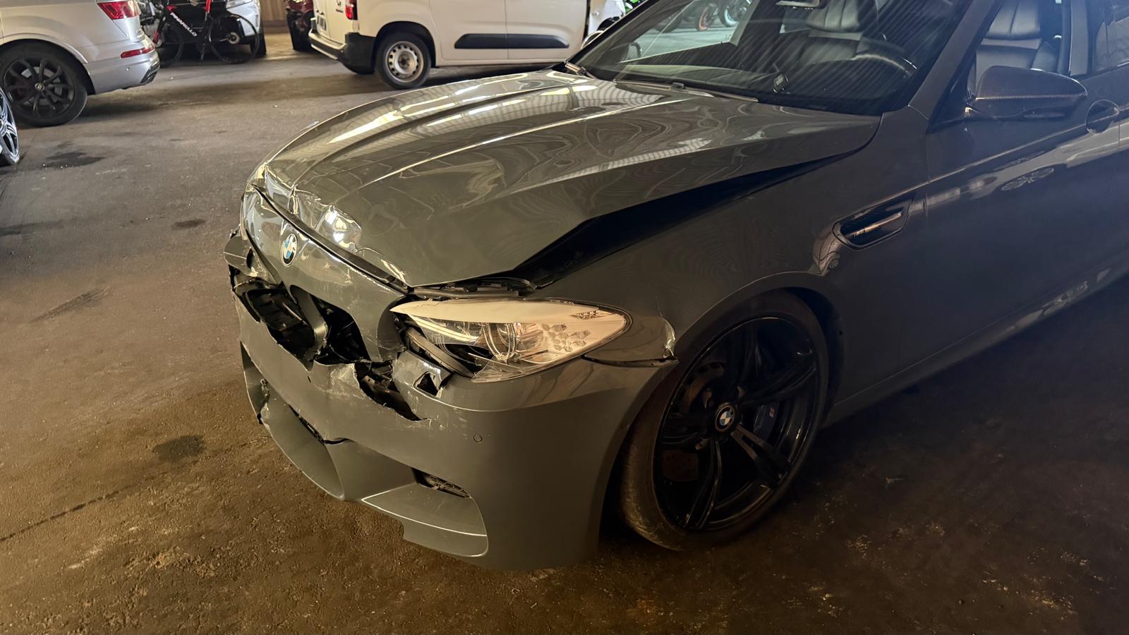 BMW M5 F10 V8 4.4-image-15