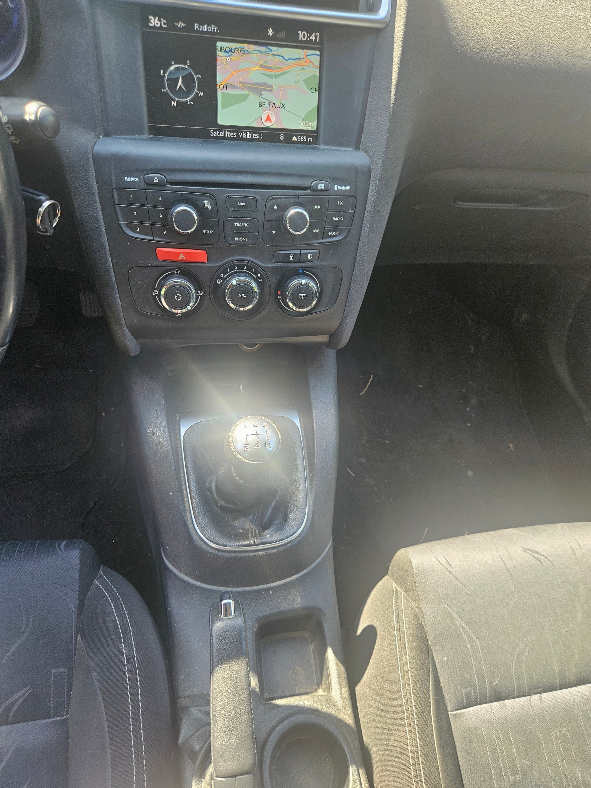 CITROEN C4 Berline 1.6 VTi Séduction-image-7