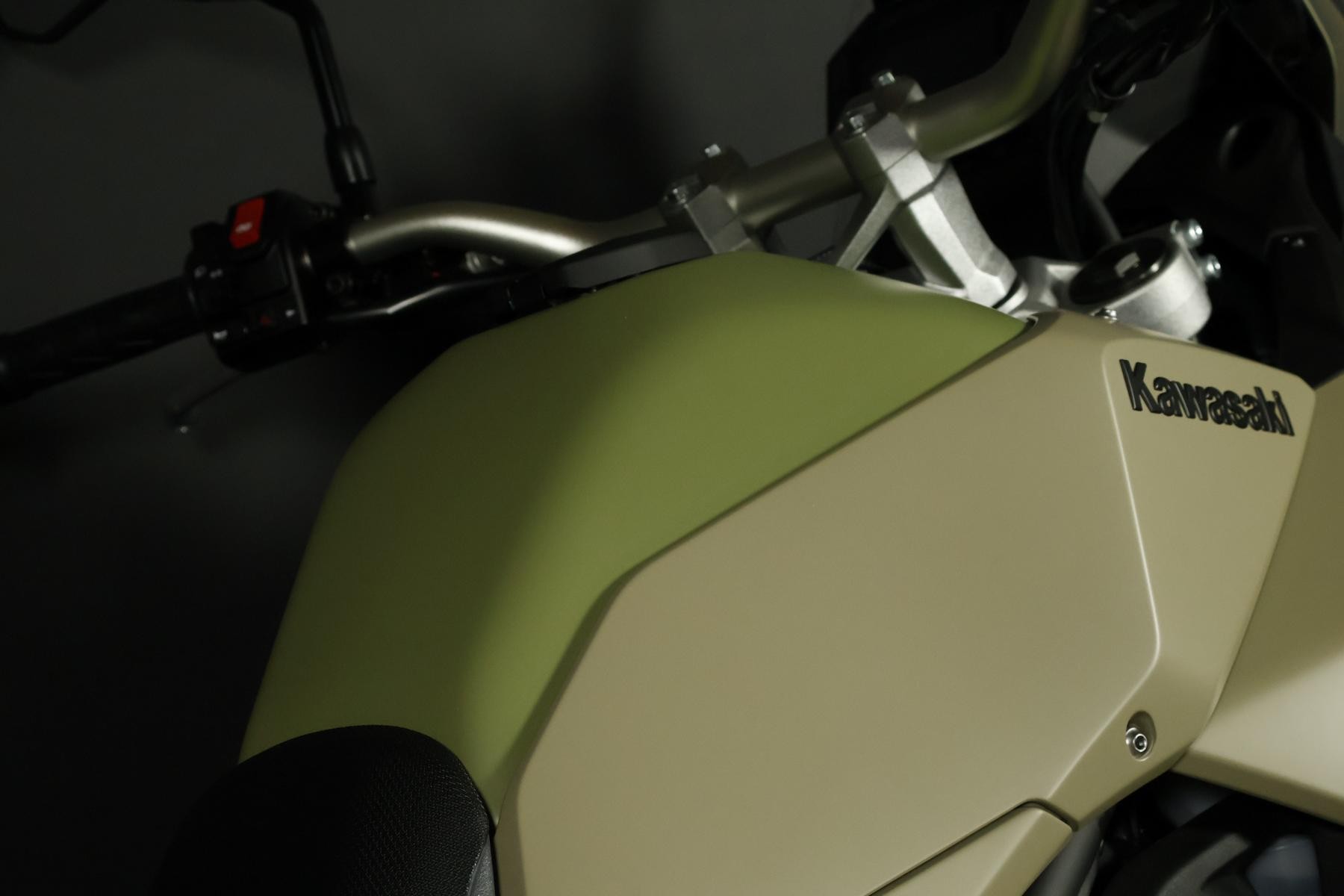 KAWASAKI KLE 500 *Desert*-image-8