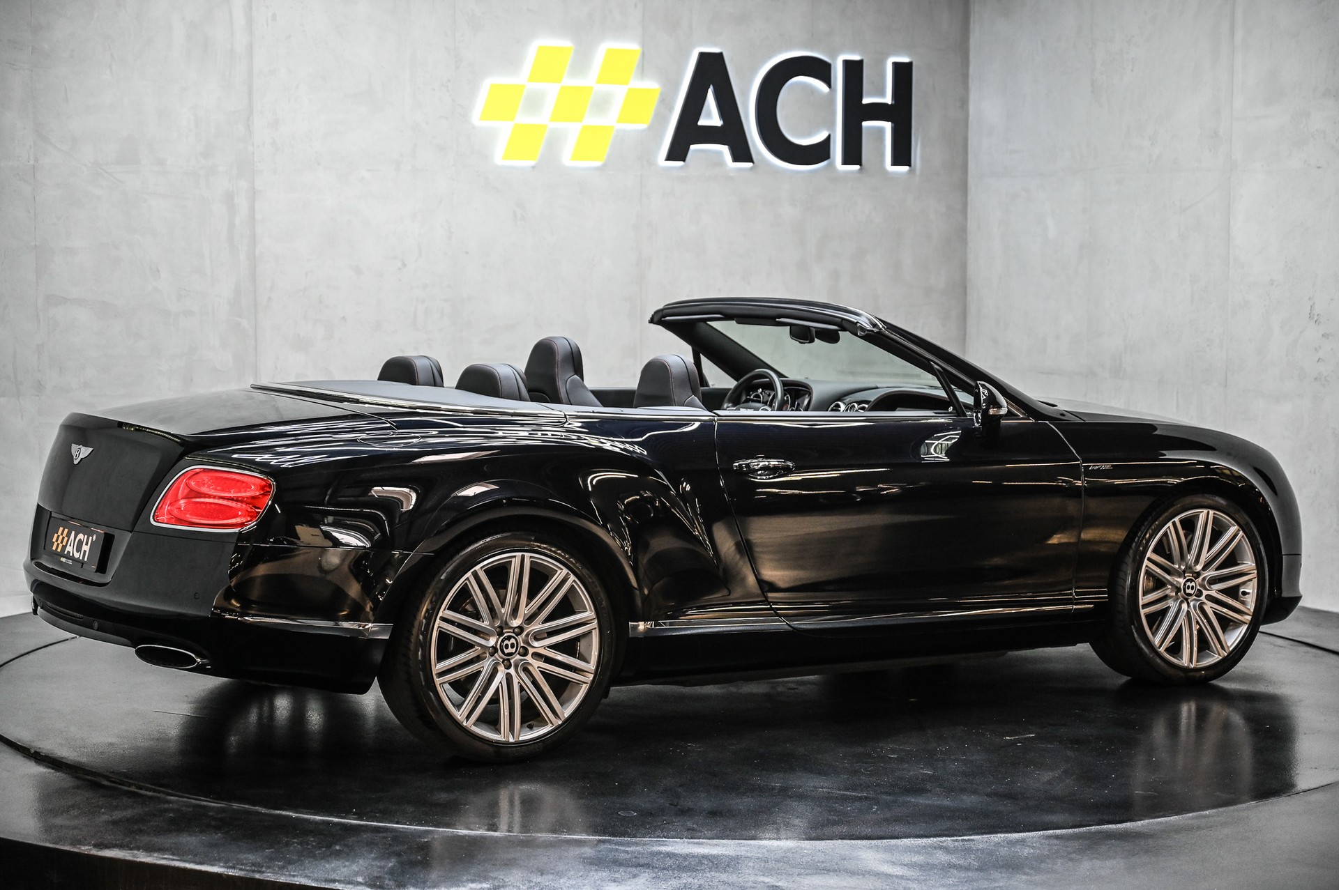 BENTLEY Continental GTC 6.0 V12 Speed-image-12