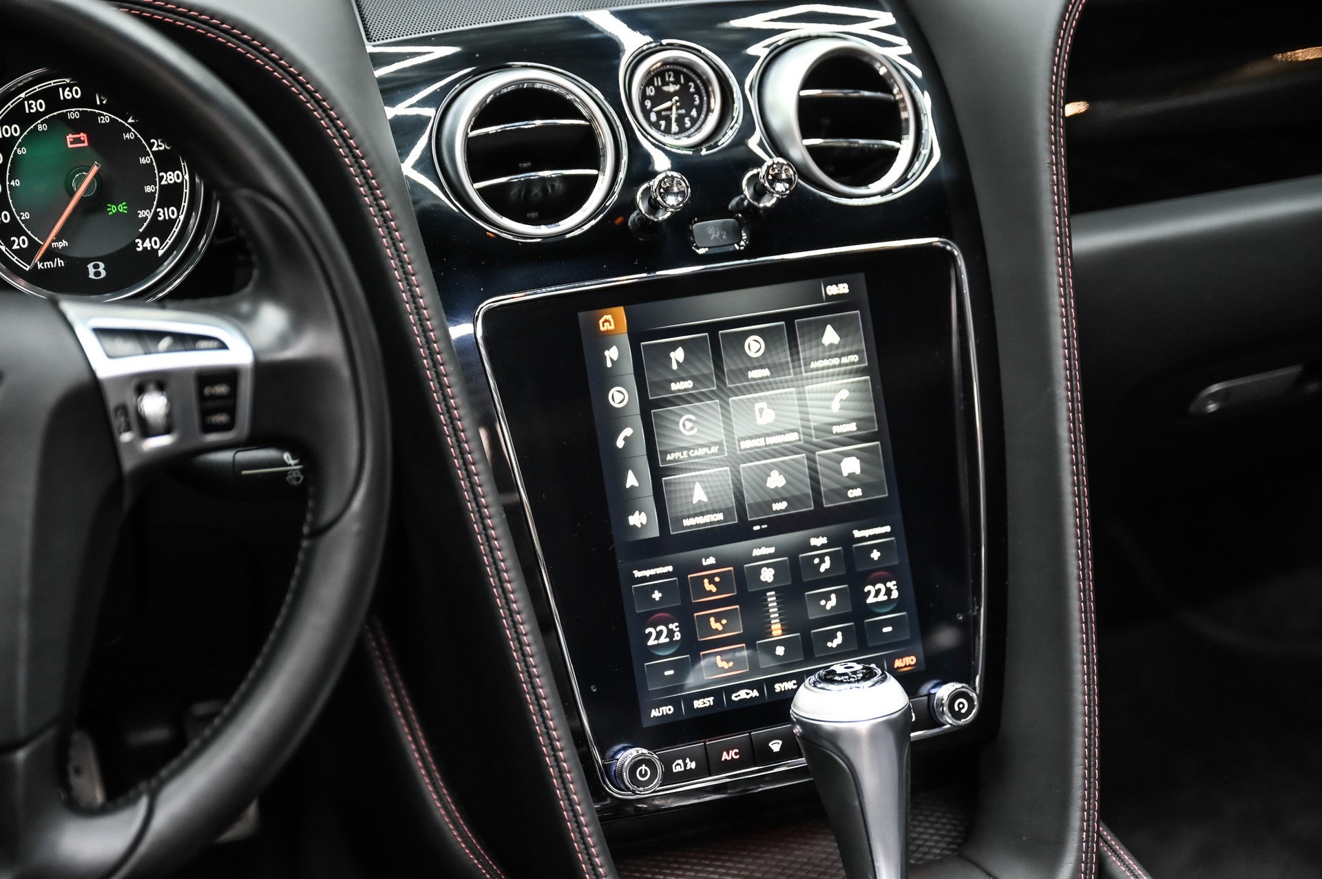 BENTLEY Continental GTC 6.0 V12 Speed-image-34
