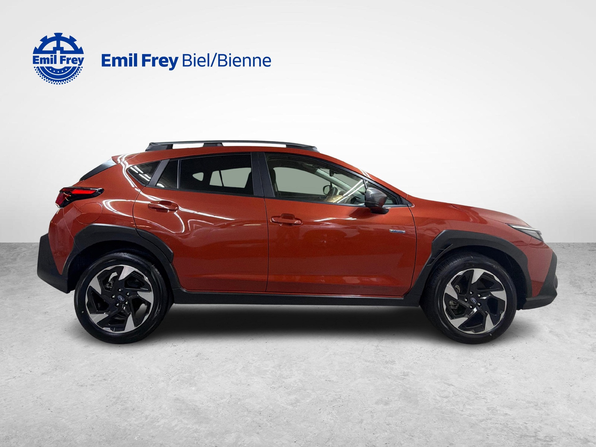 SUBARU Crosstrek 2.0i e-Boxer Swiss Plus-image-5