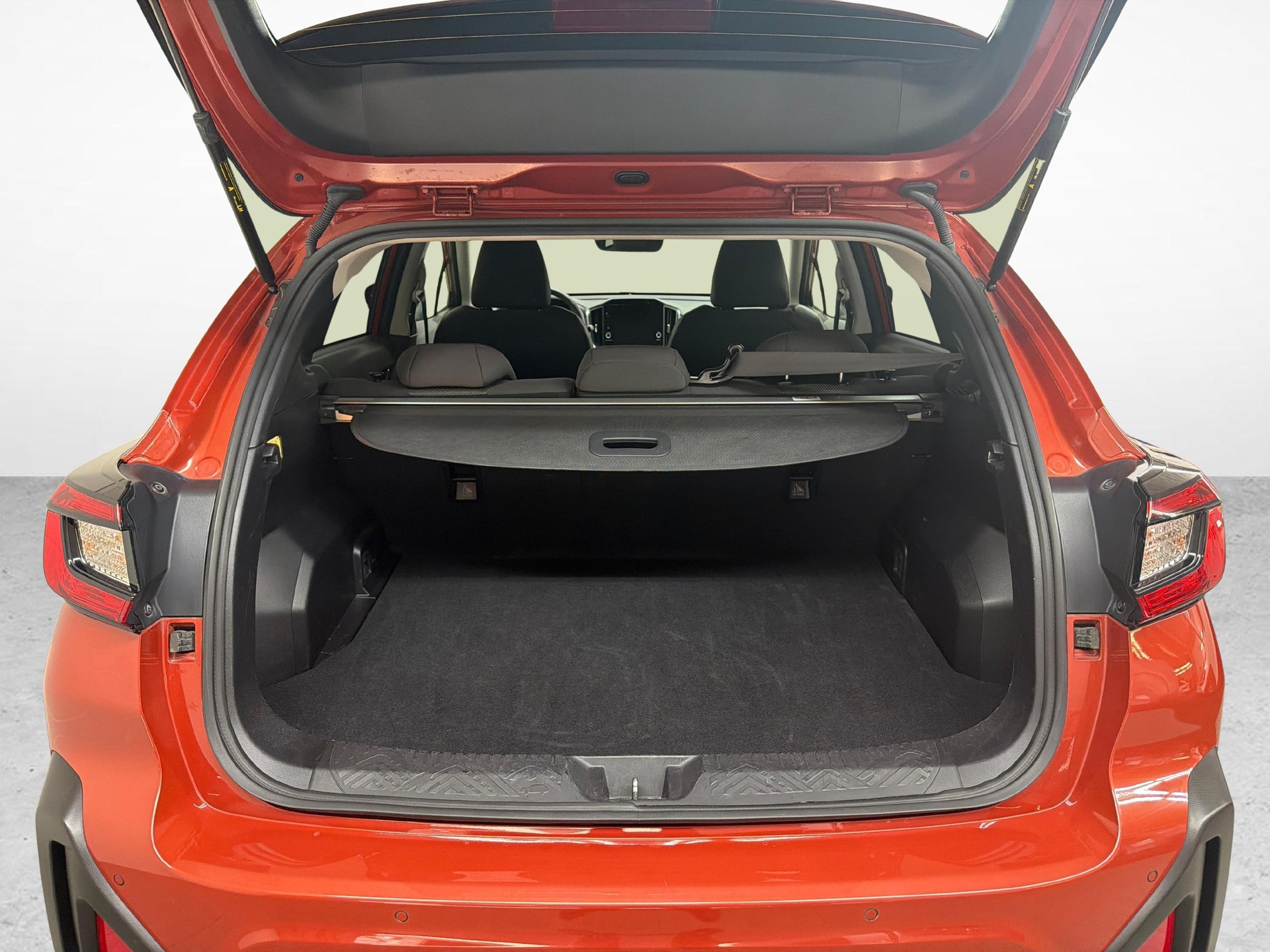 SUBARU Crosstrek 2.0i e-Boxer Swiss Plus-image-11
