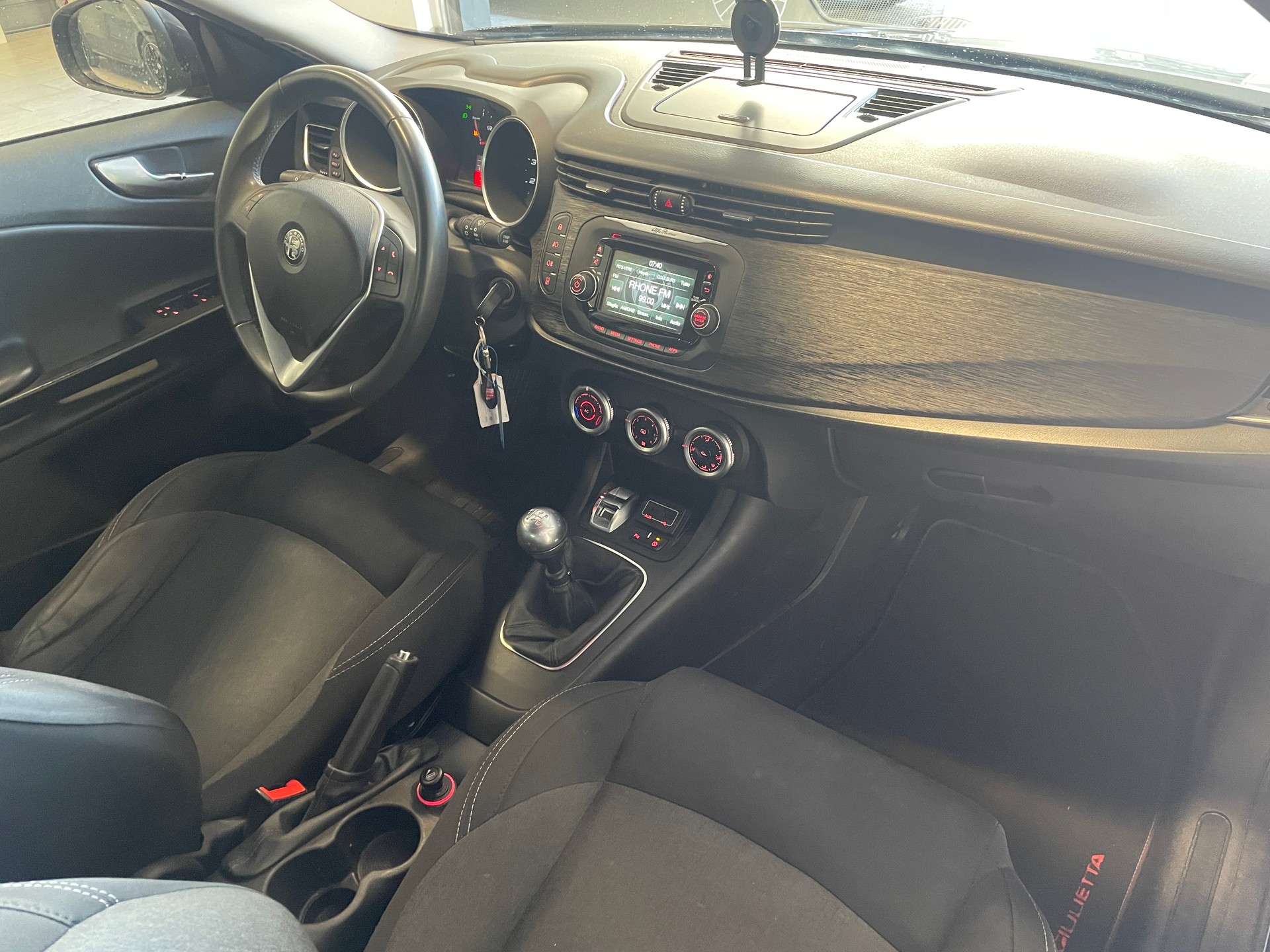 ALFA ROMEO Giulietta 1.4 T MultiAir-image-12