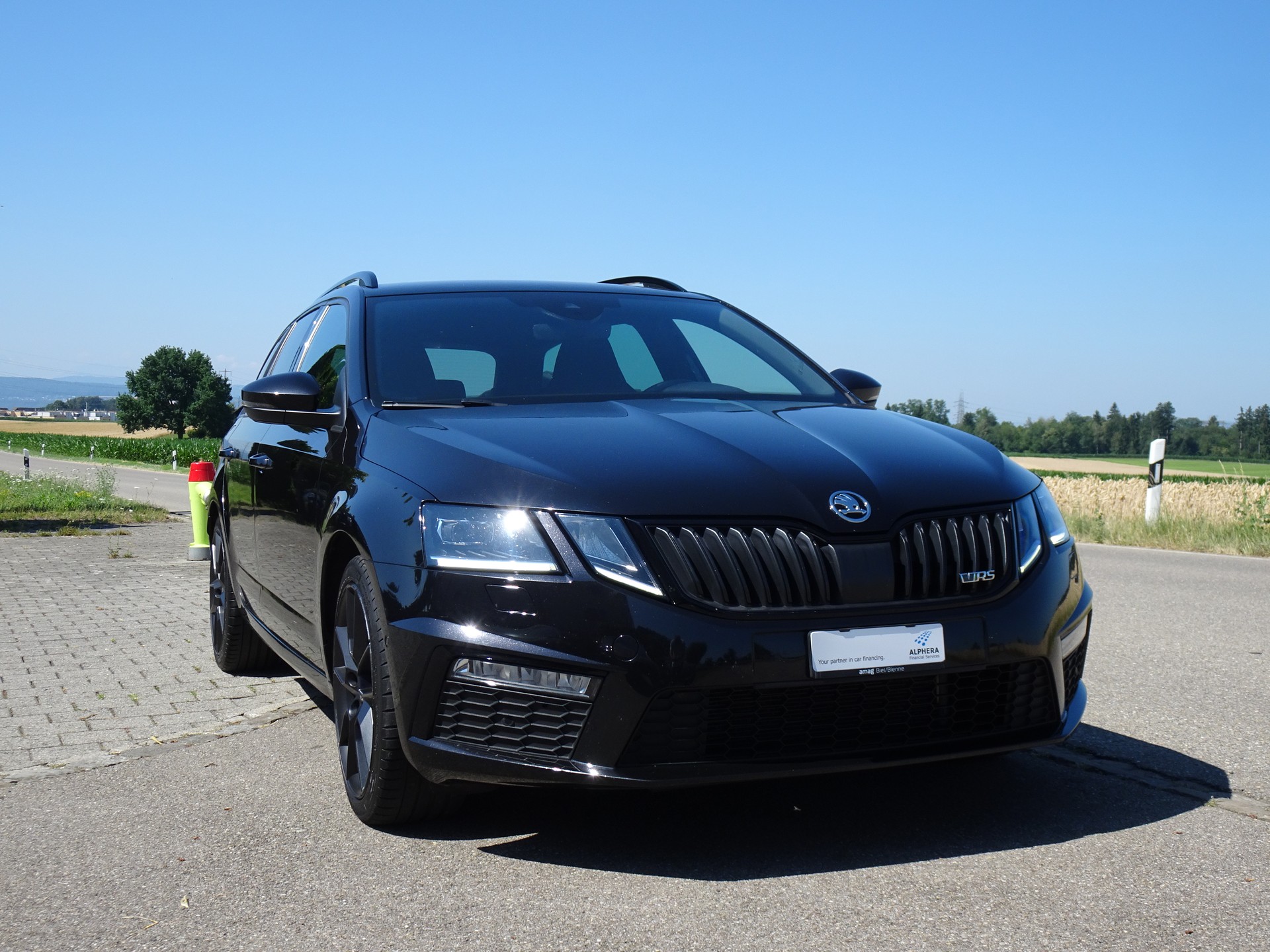 SKODA Octavia Combi 2.0 TSI RS DSG-image-5