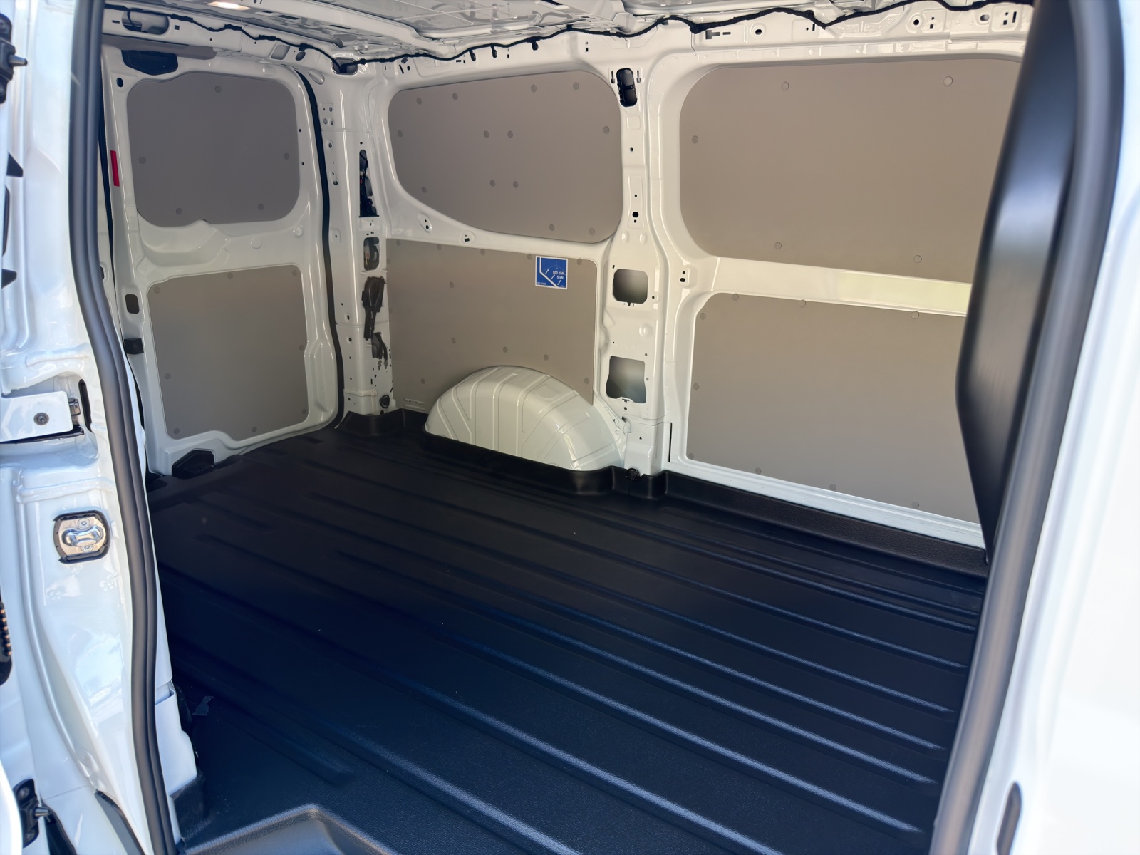 FORD Transit C Van 280 L1 2.0 EcoBlue 136 Trend Lead-In-image-14