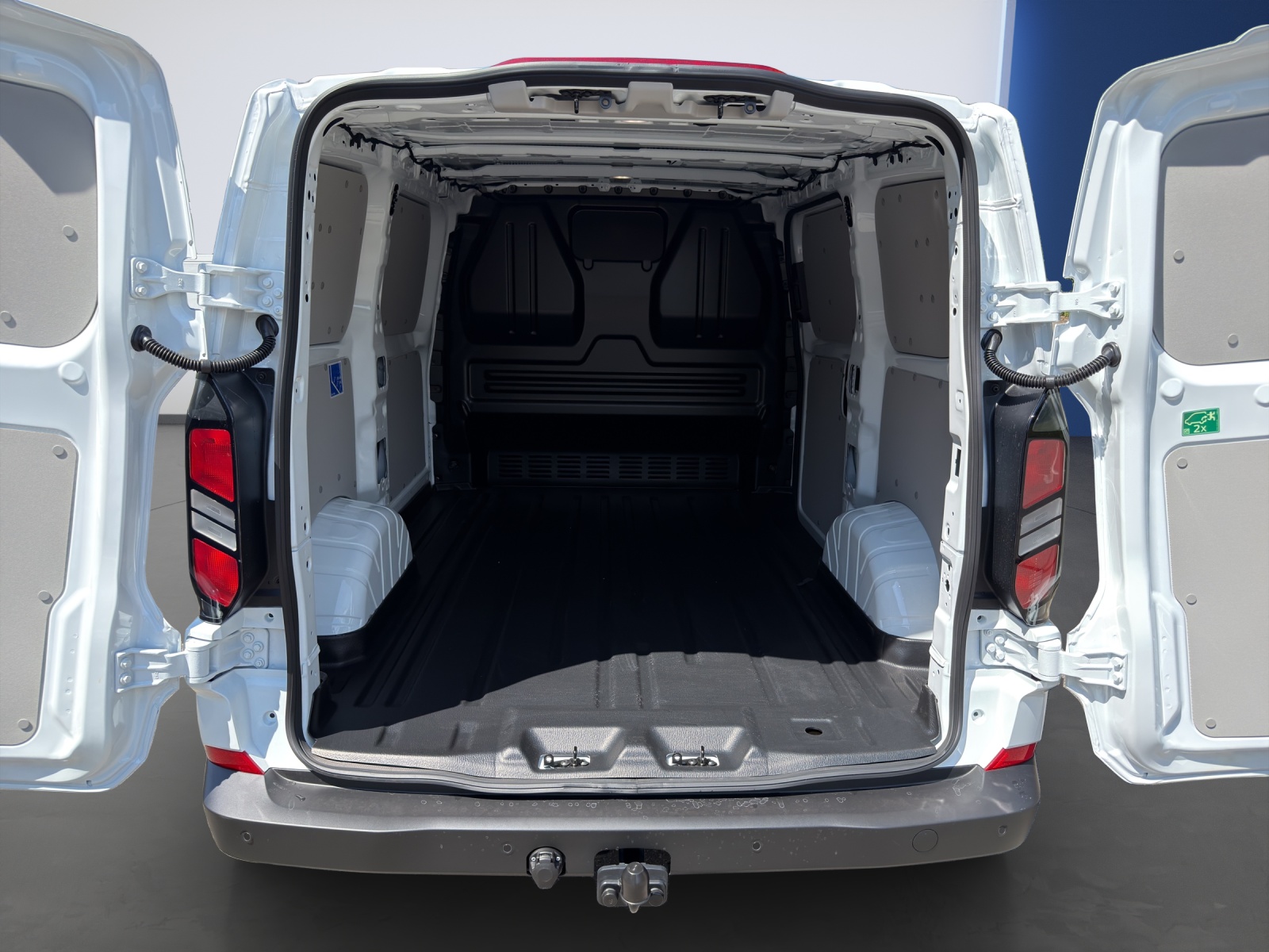 FORD Transit C Van 280 L1 2.0 EcoBlue 136 Trend Lead-In-image-15