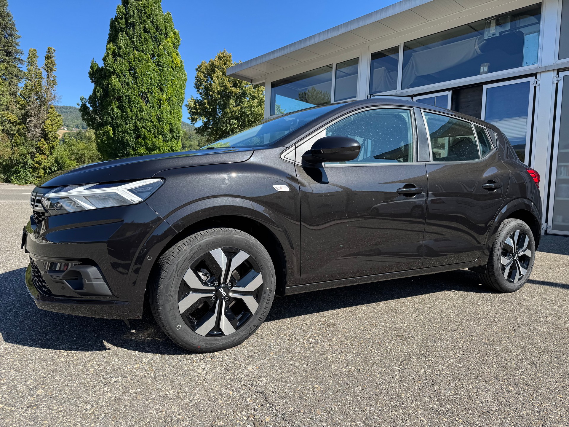 DACIA Sandero TCe 90 Journey CVT-showroom-element-2