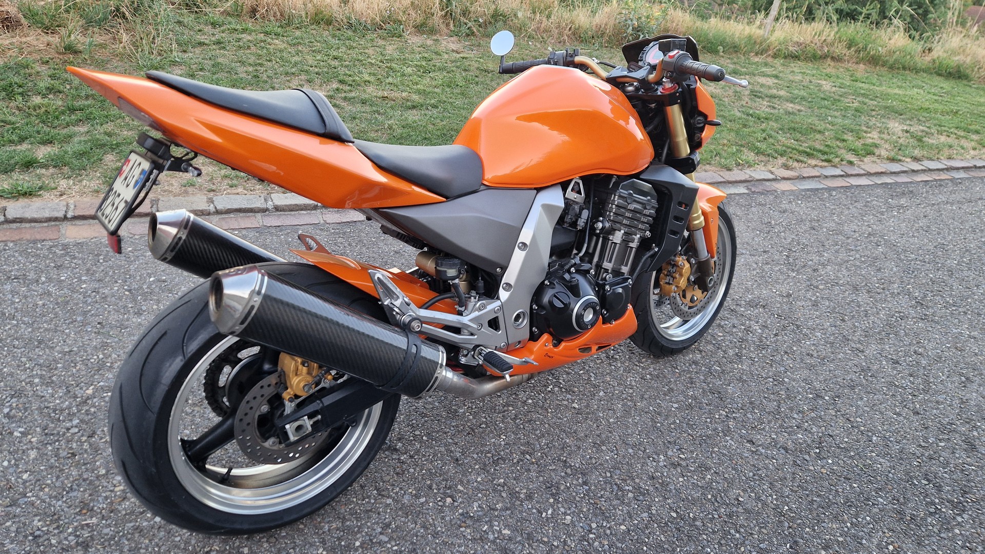 KAWASAKI Z 1000 A1-image-6