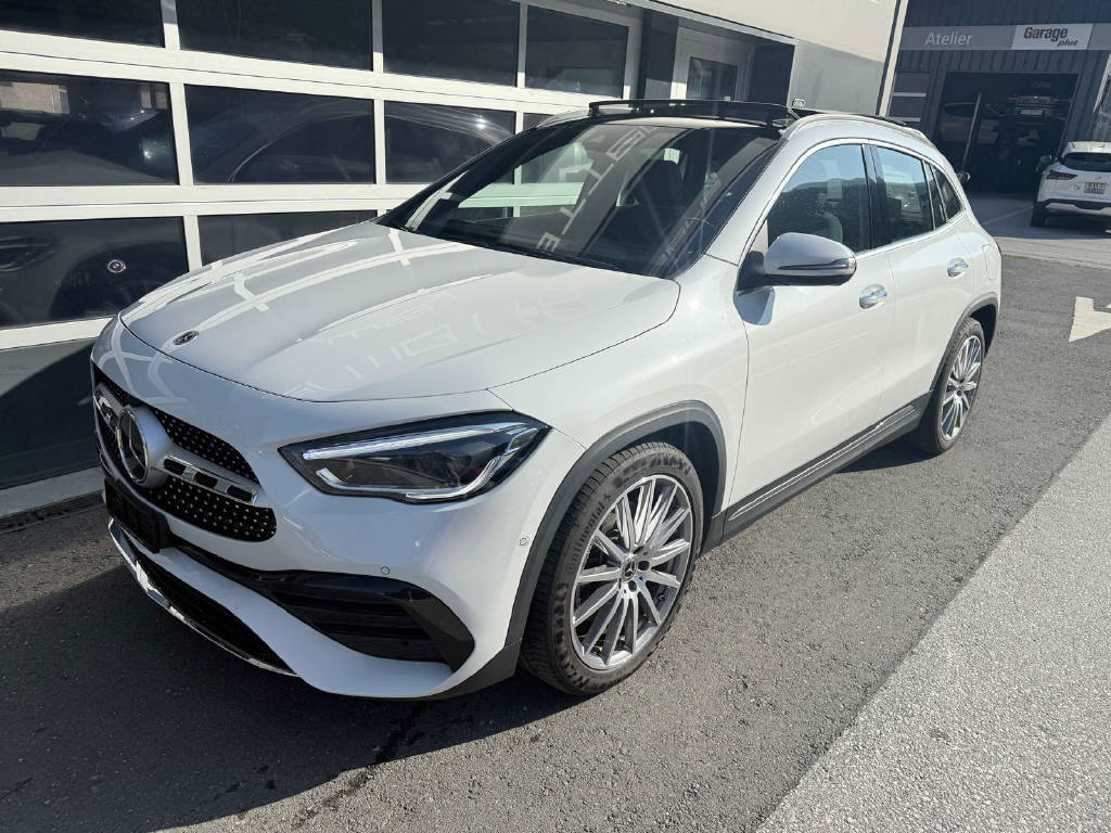 MERCEDES-BENZ GLA 250 - CH-showroom-element-2