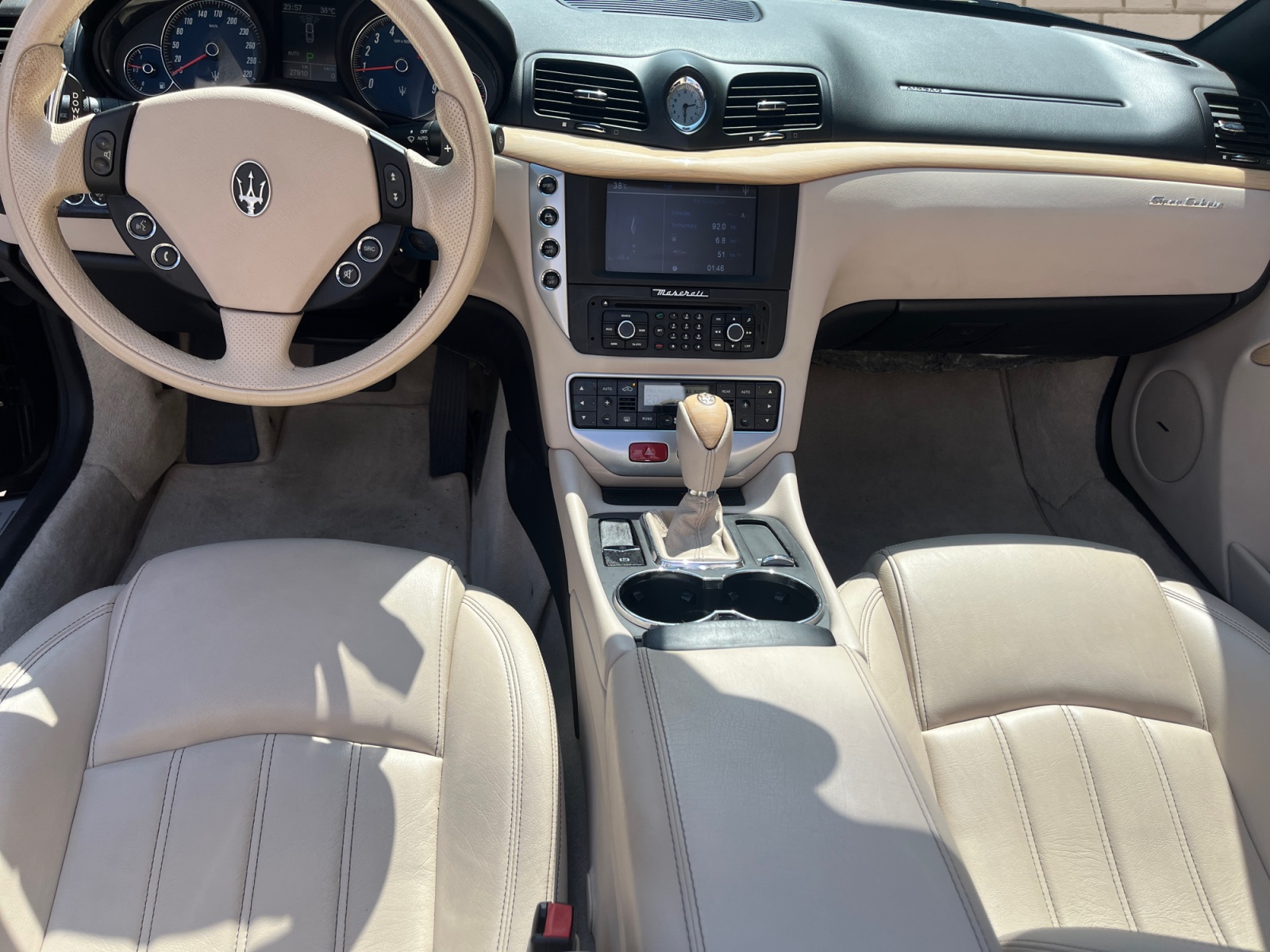 MASERATI GranCabrio Automatica-image-8