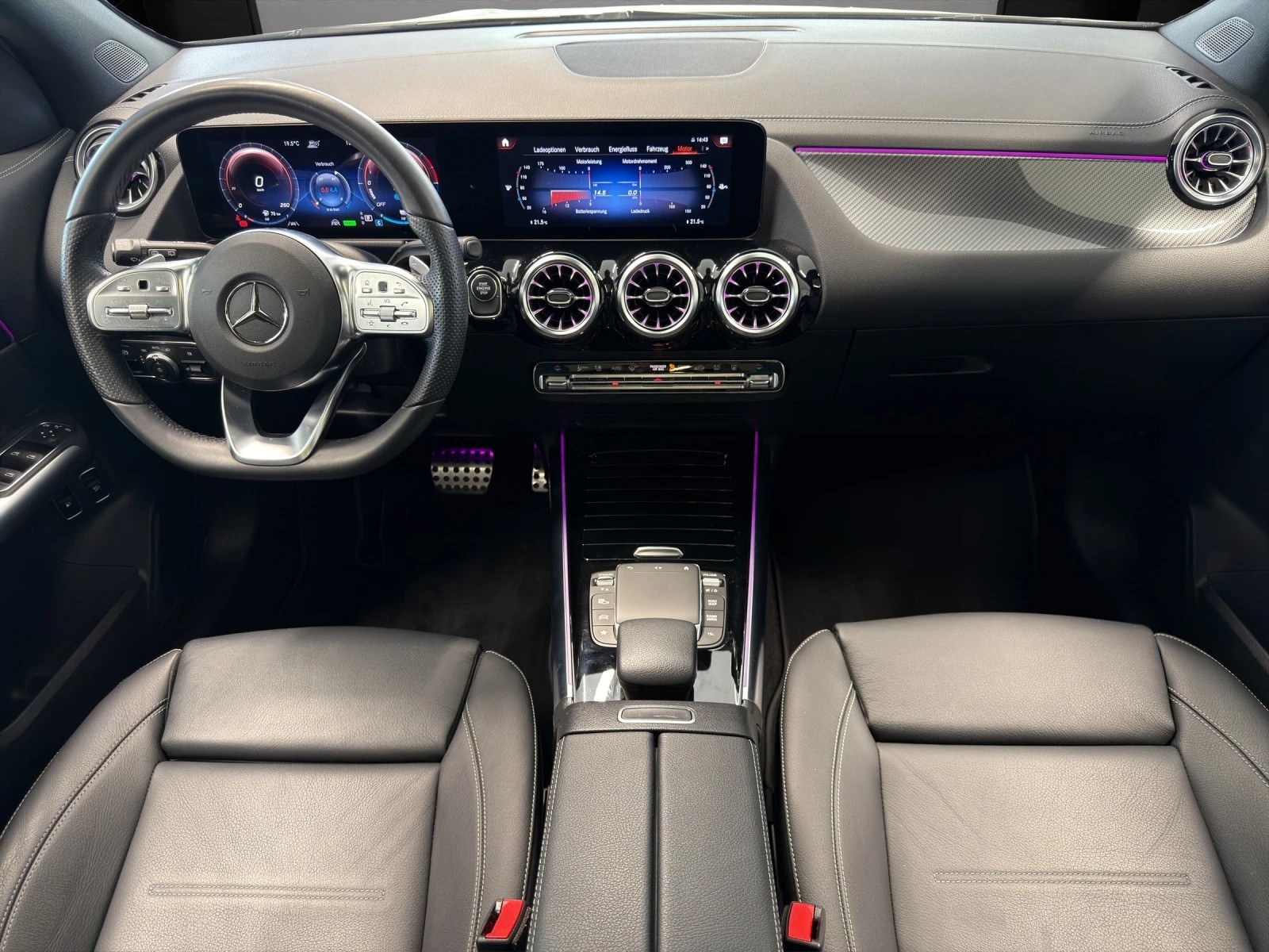 MERCEDES-BENZ GLA 250e AMG Line 8G-DCT-image-8