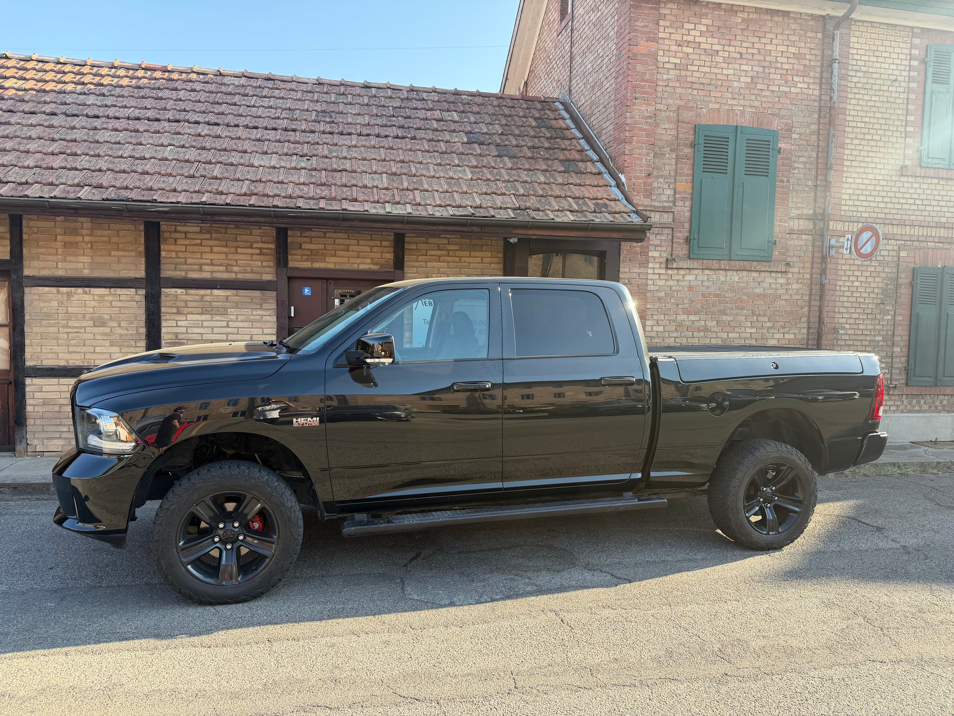 DODGE 5.7HEMI Crew Cap-image-1