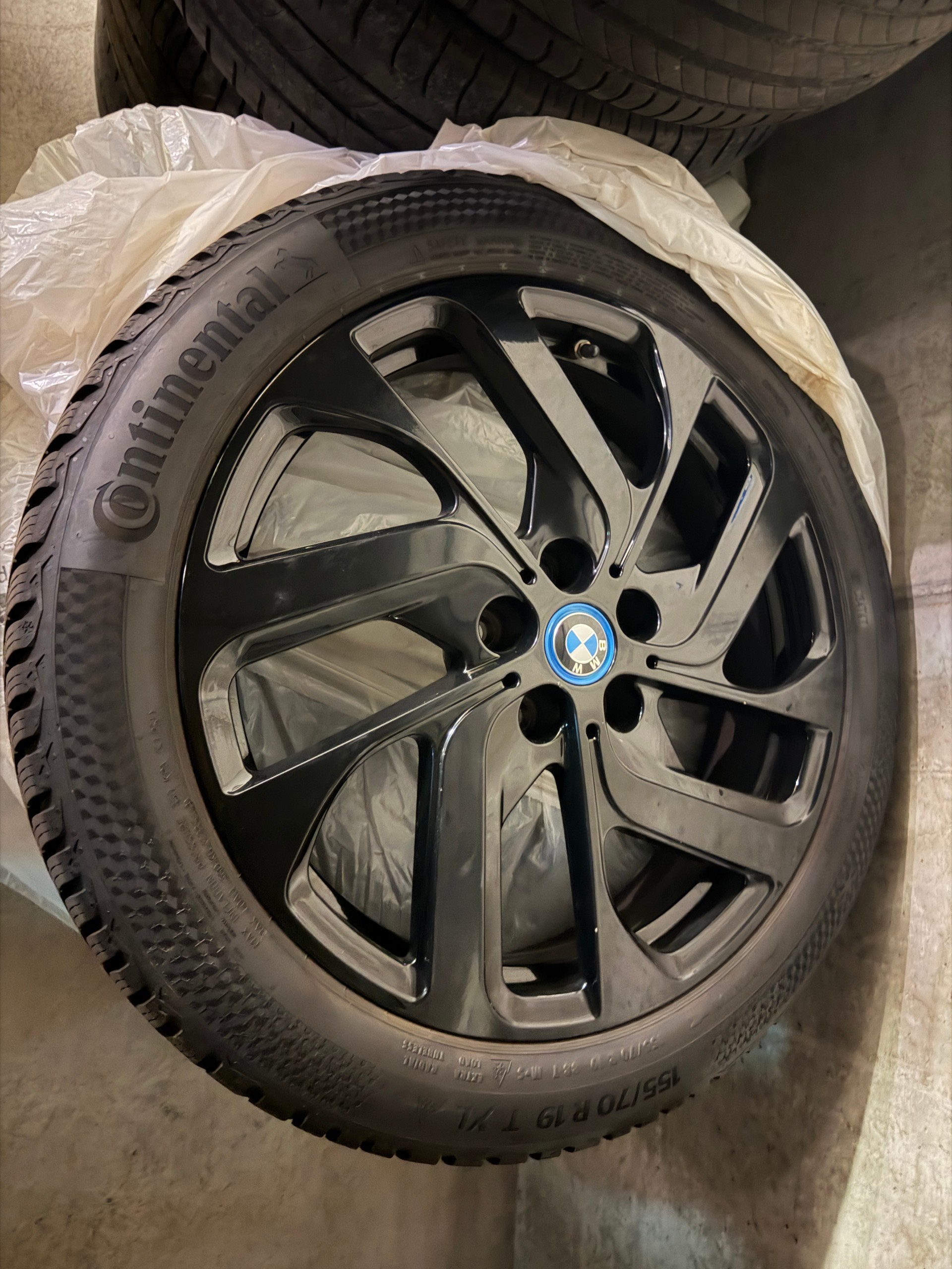 BMW i3s (120Ah)-image-11
