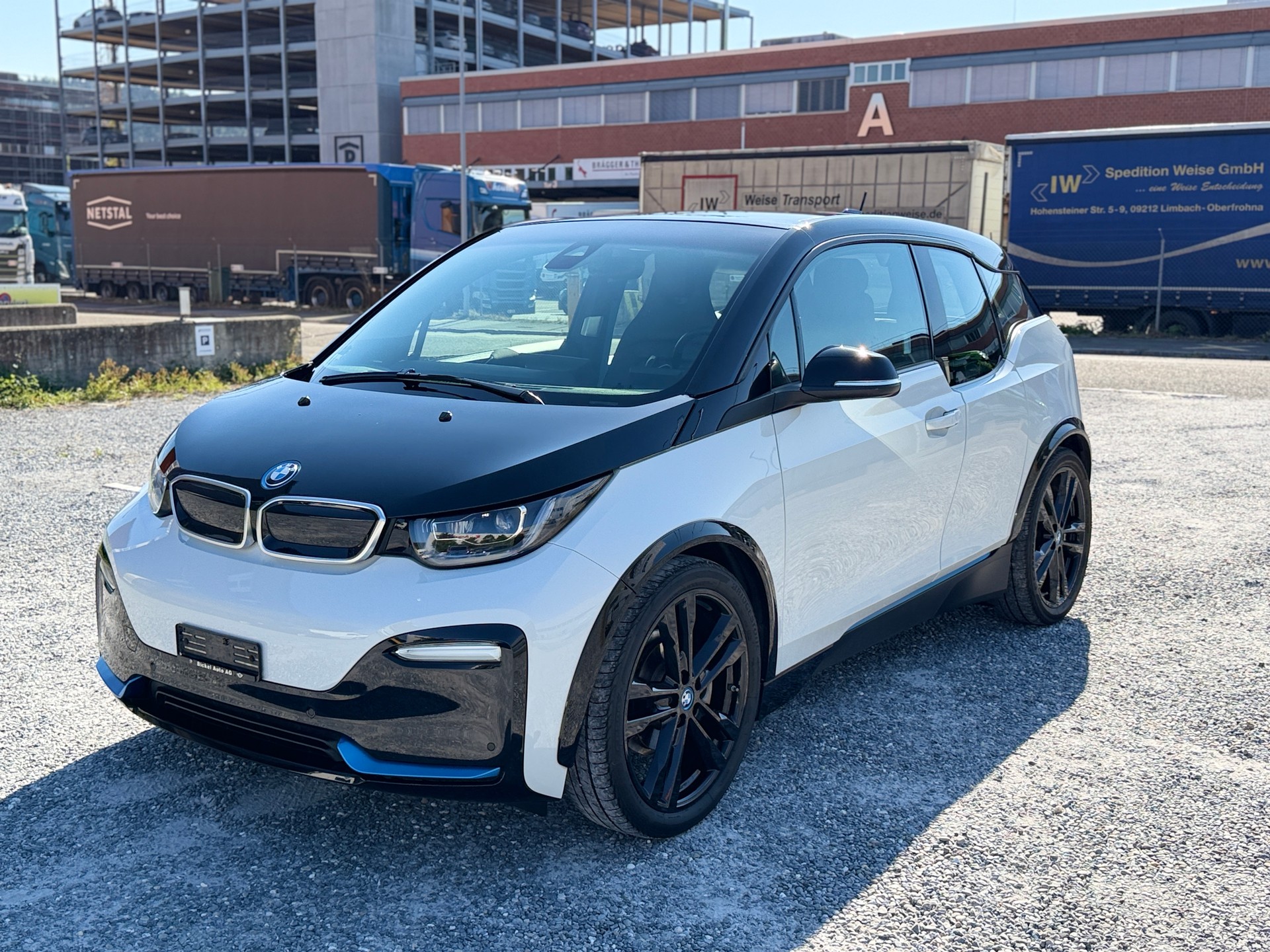 BMW i3s (120Ah)-image-2