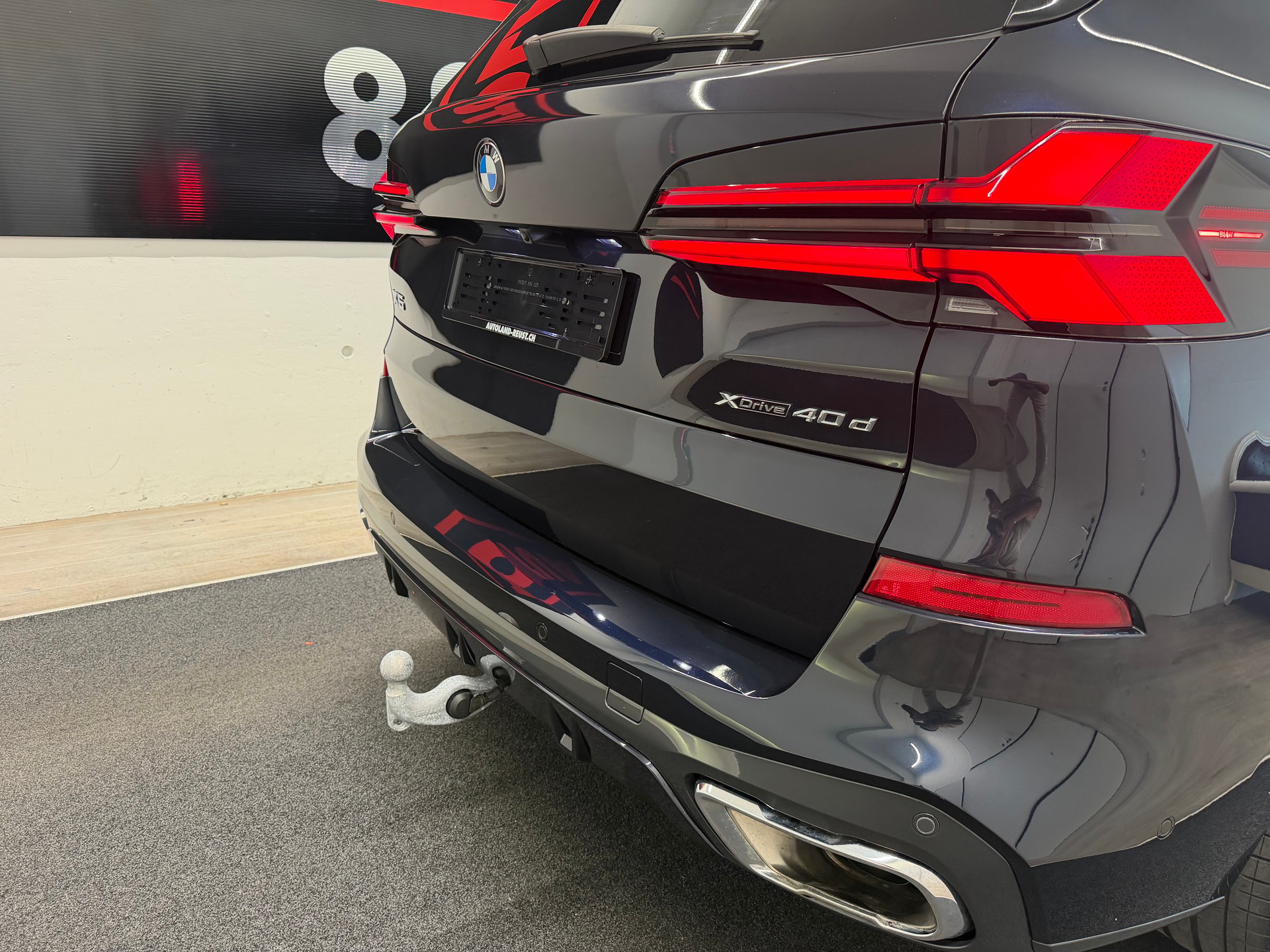 BMW X5 xDrive 48V 40d M Sport Steptronic-image-9