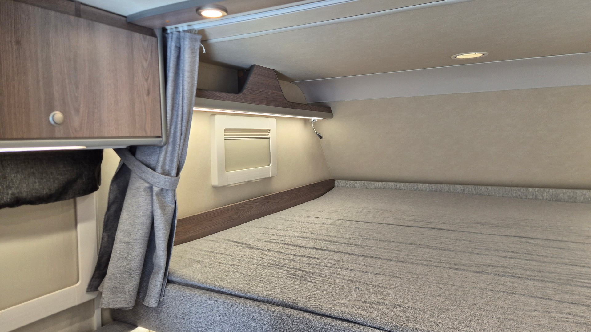 NISSAN 2.3 dci PickupCamper-image-6